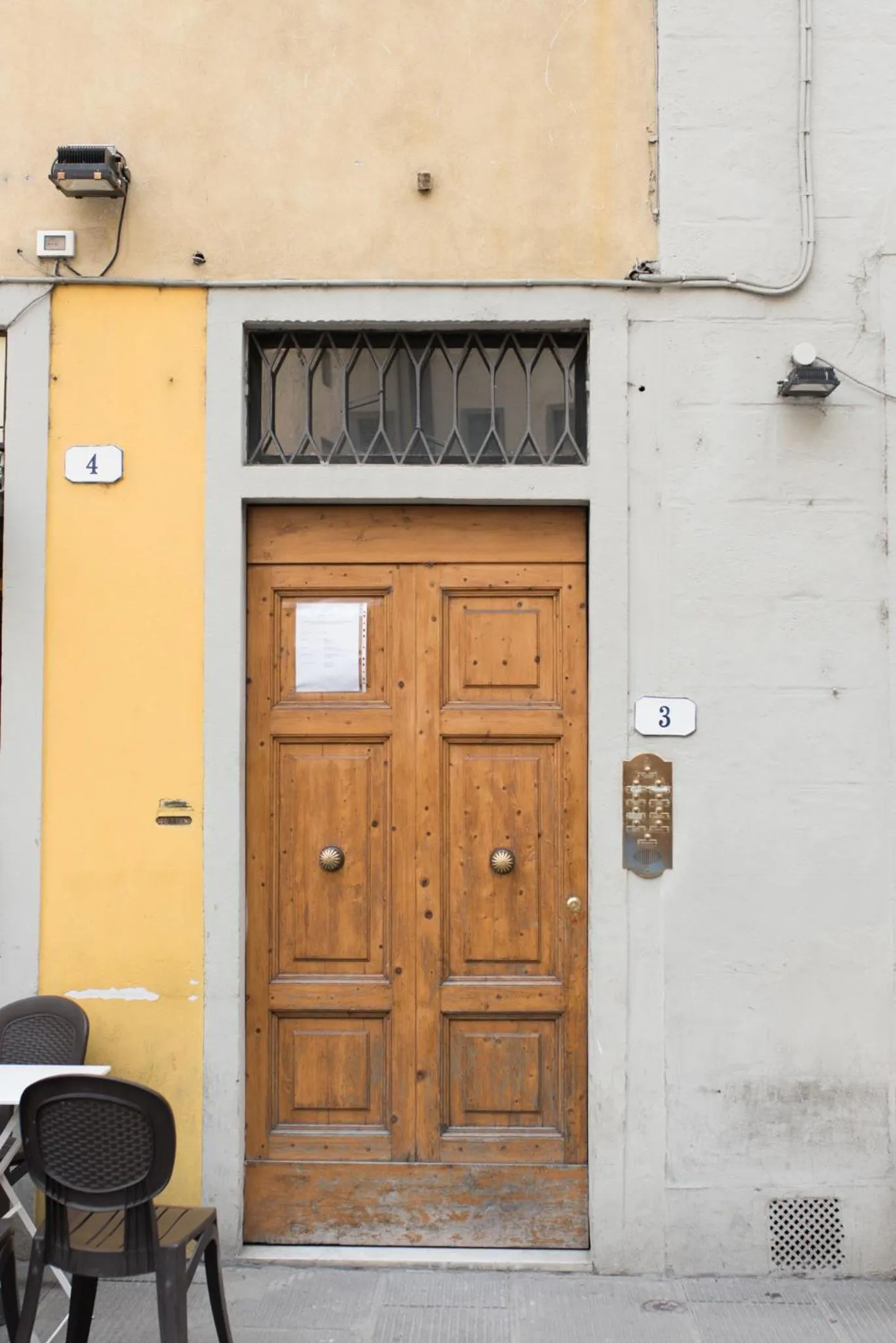 Facade/entrance in Signoria Imperial