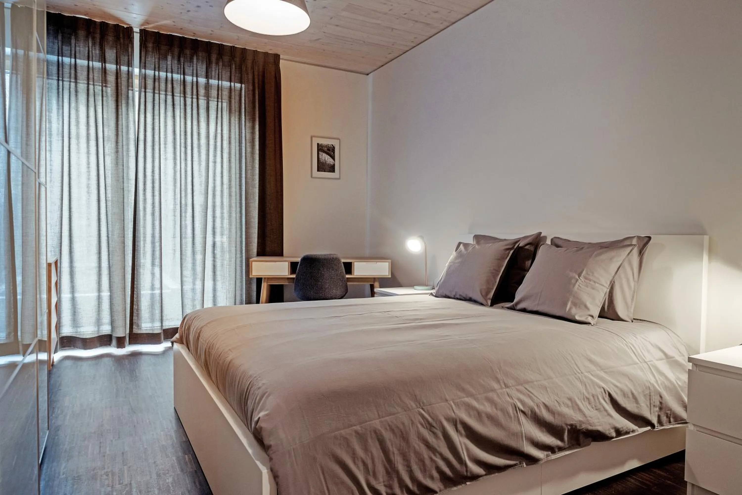 Bedroom, Bed in Vistay apartments