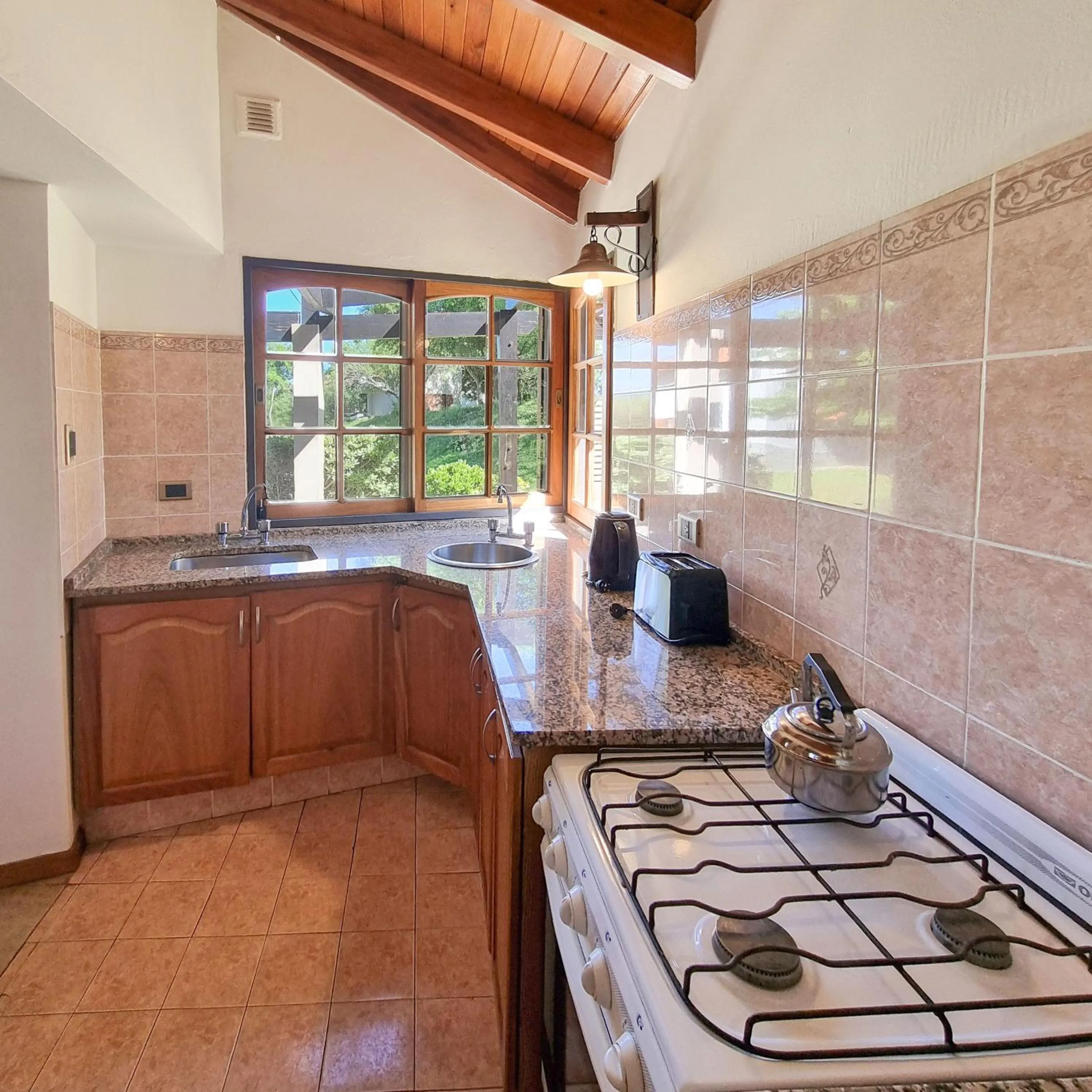 kitchen in Harmonie Hotel De Montaña - Adults only