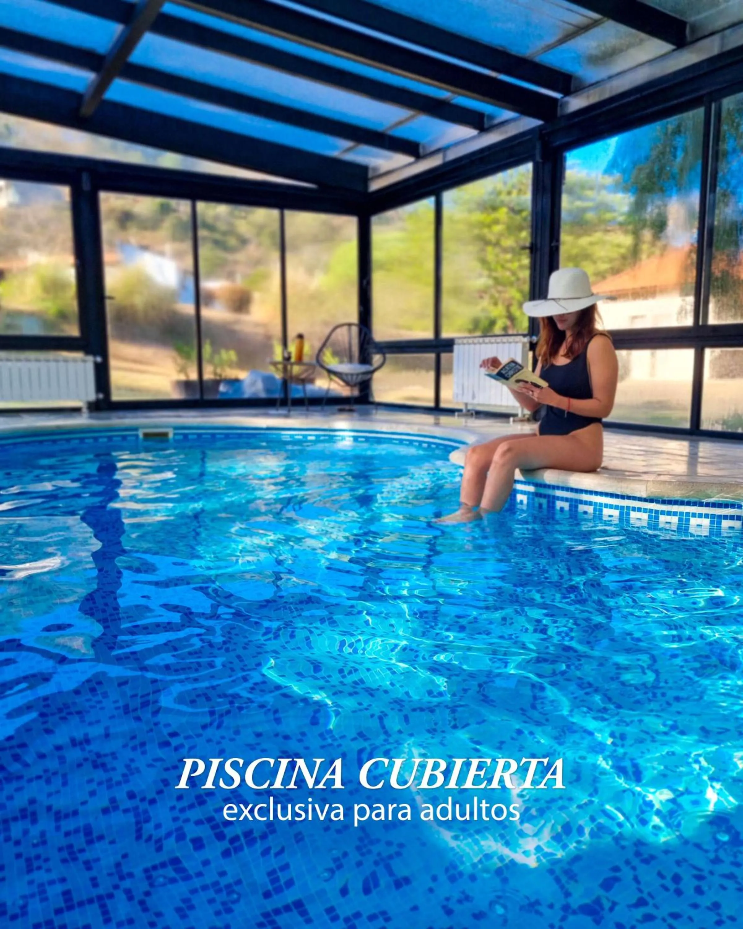 Swimming pool in Harmonie Hotel De Montaña - Adults only