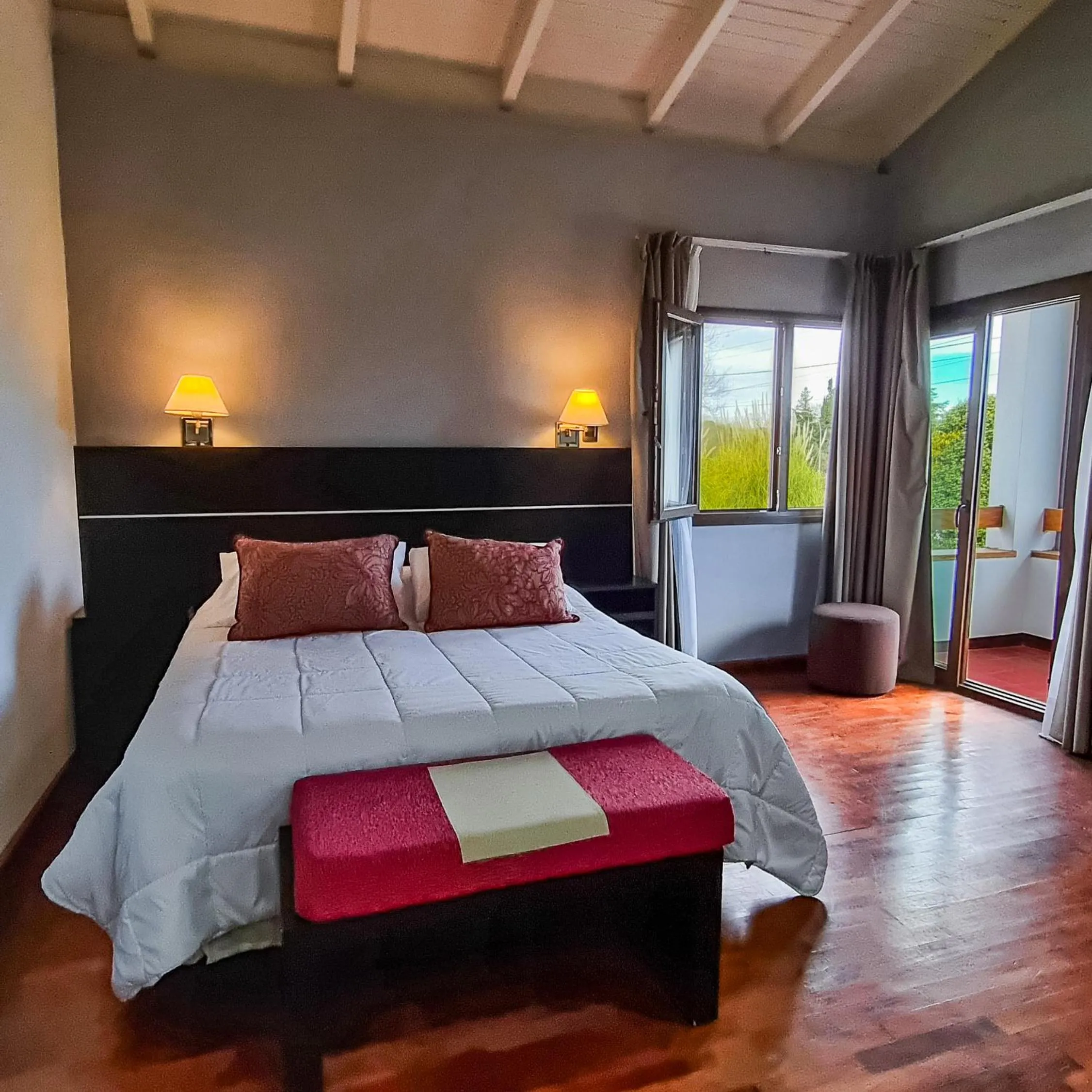 Photo of the whole room, Bed in Harmonie Hotel De Montaña - Adults only