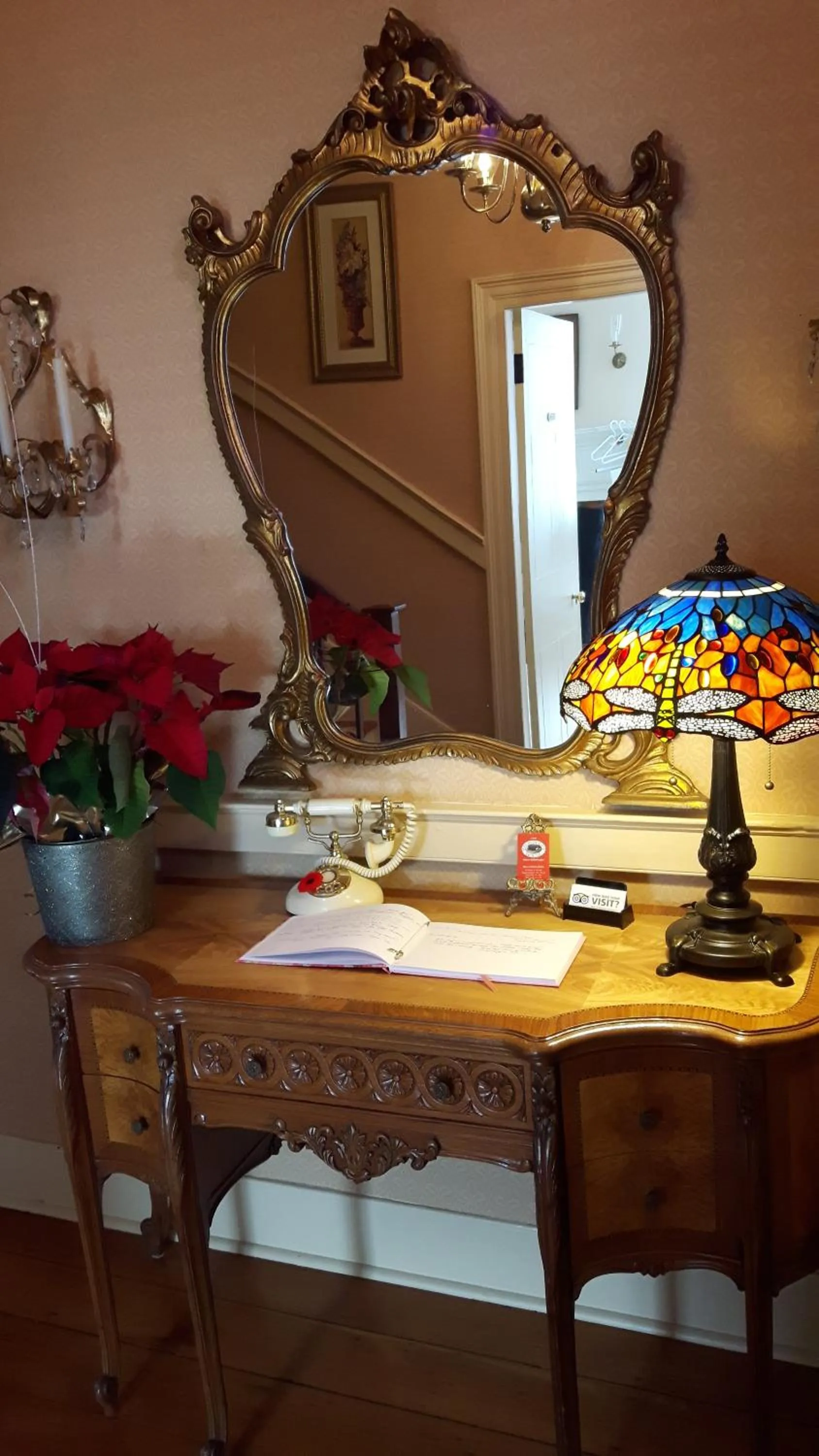 Lobby or reception in Historic Wilson-Guy House