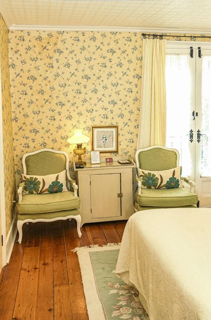 Seating area, Bed in Historic Wilson-Guy House