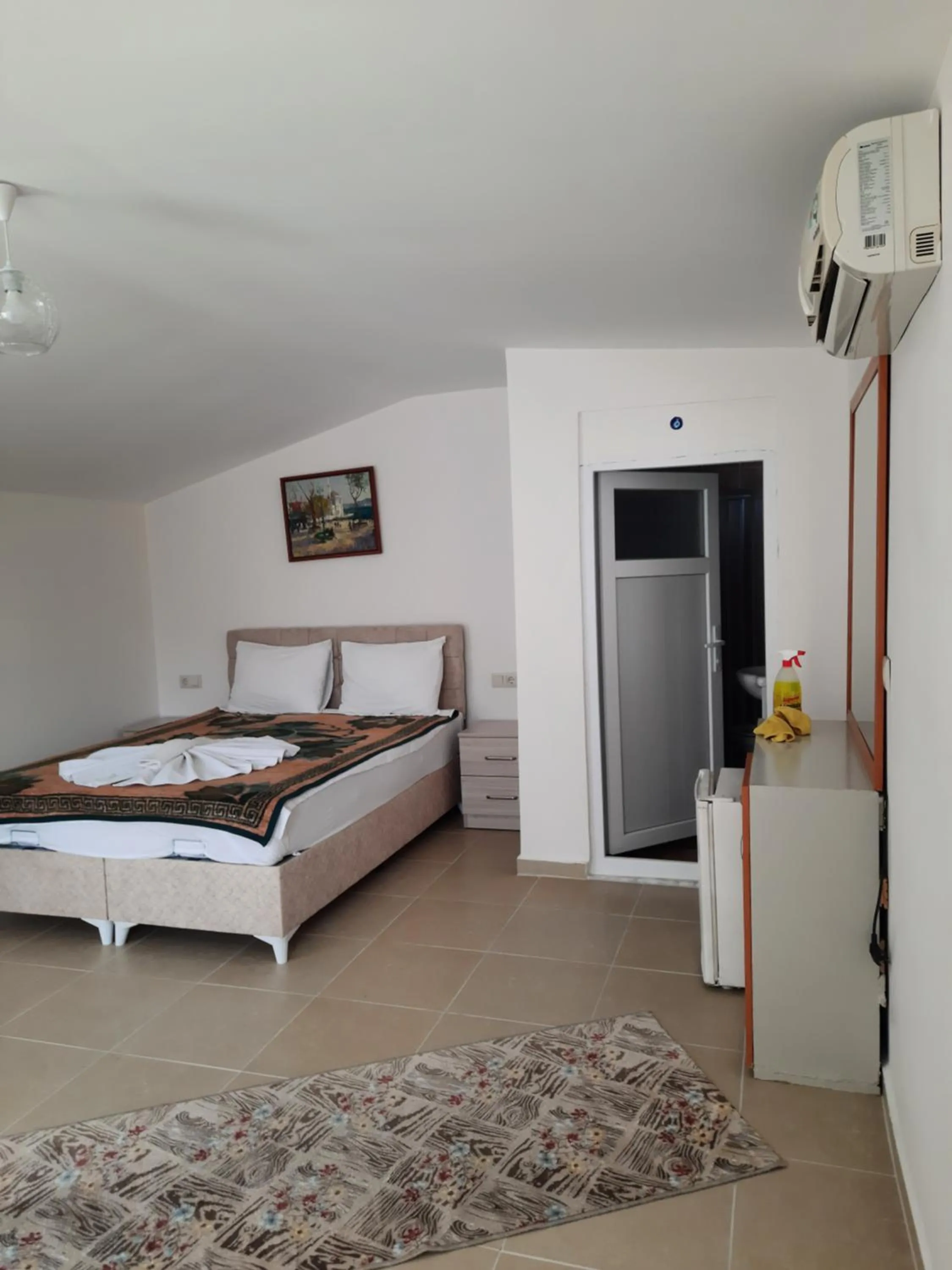 Bed in Onder Pansiyon