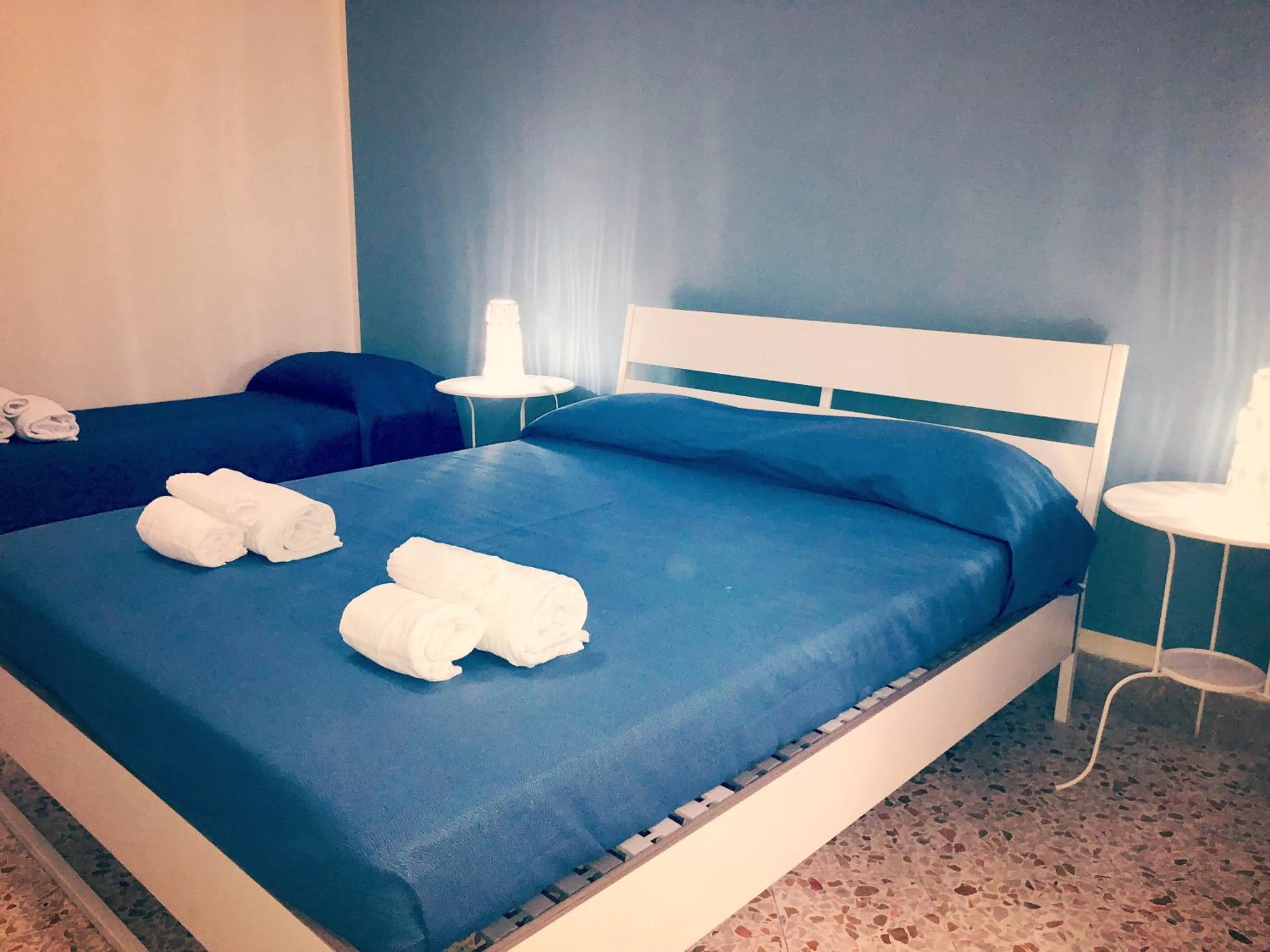 Bed in Arco di Trionfo Palermo Bed & Breakfast