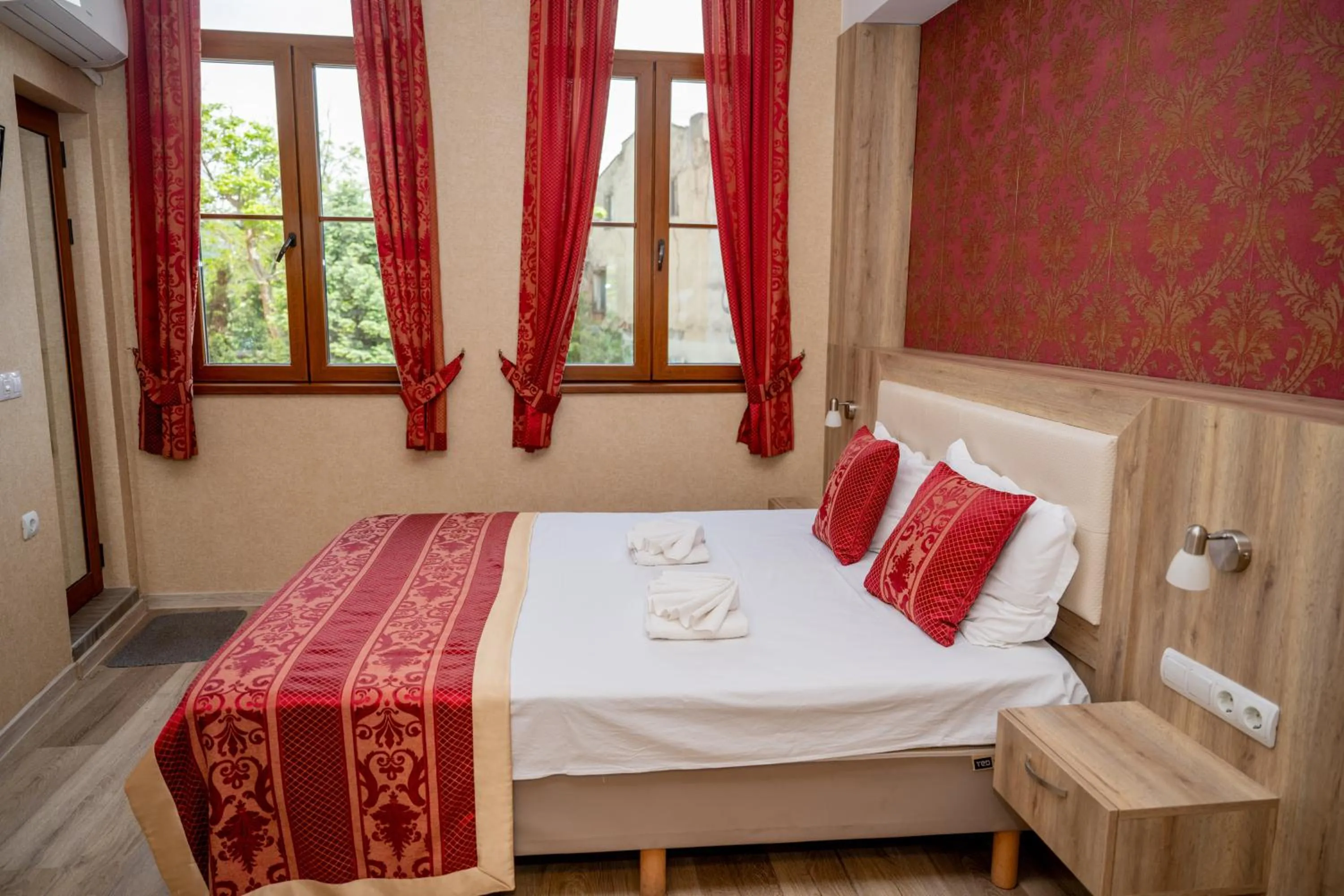 Bed in Lucky Hotel