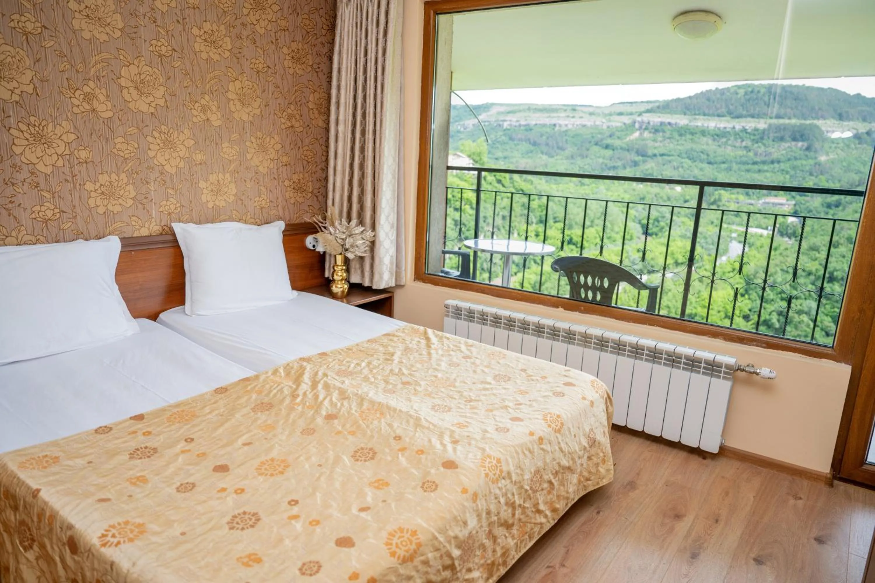 Bed in Lucky Hotel