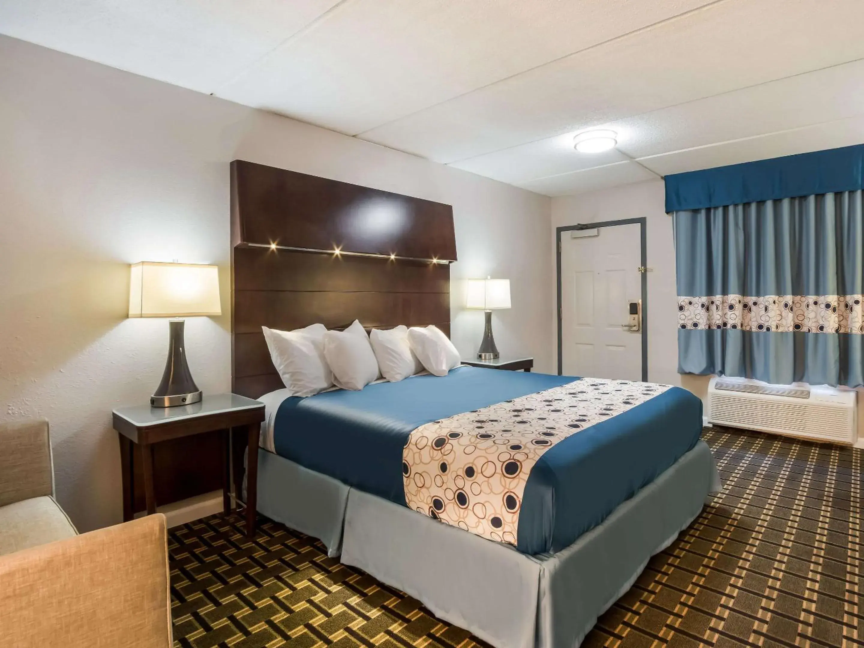 Bedroom, Bed in Rodeway Inn Bedroom, Bed in Rodeway Inn