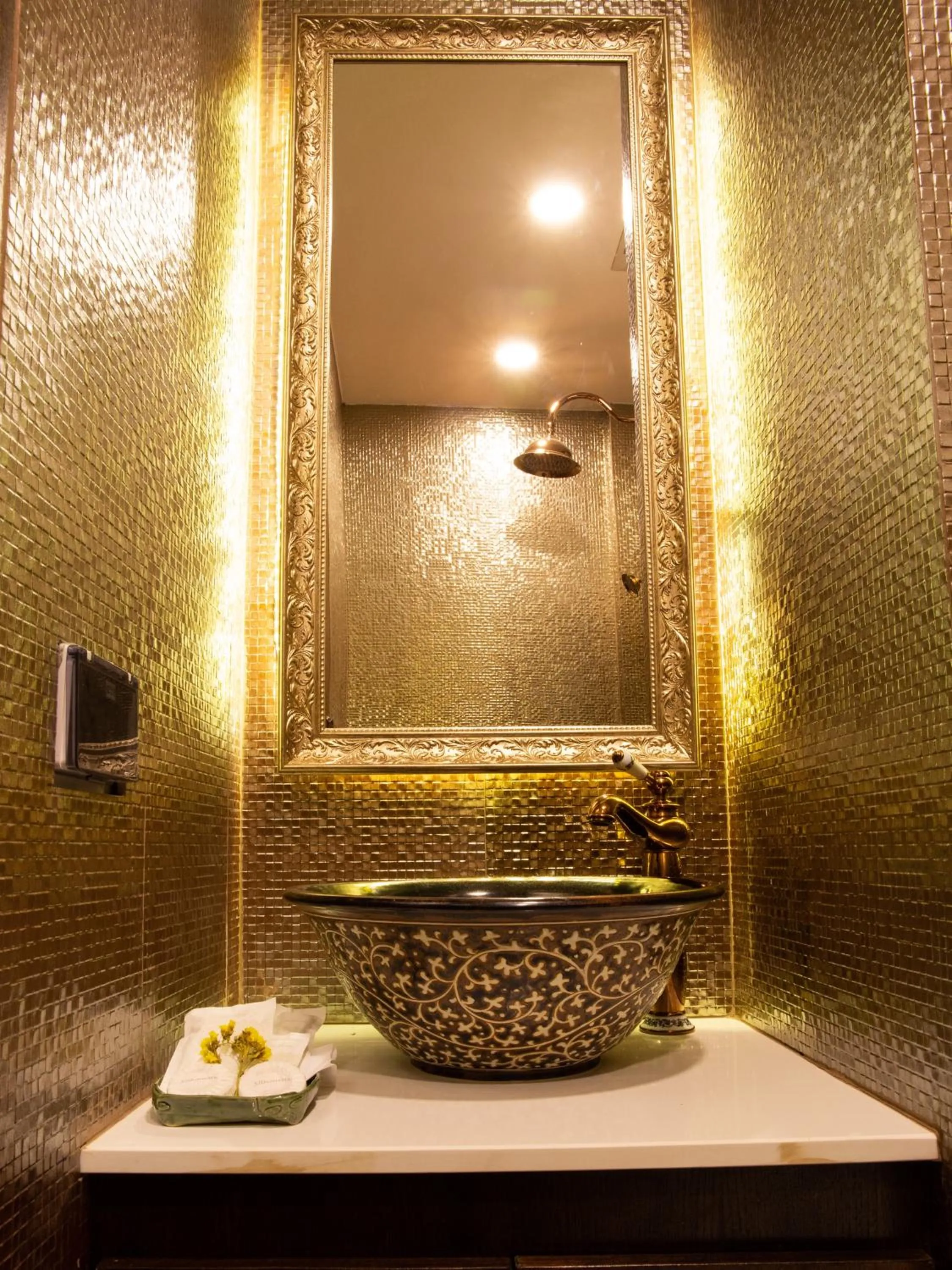Bathroom in Elliebum Boutique Hotel