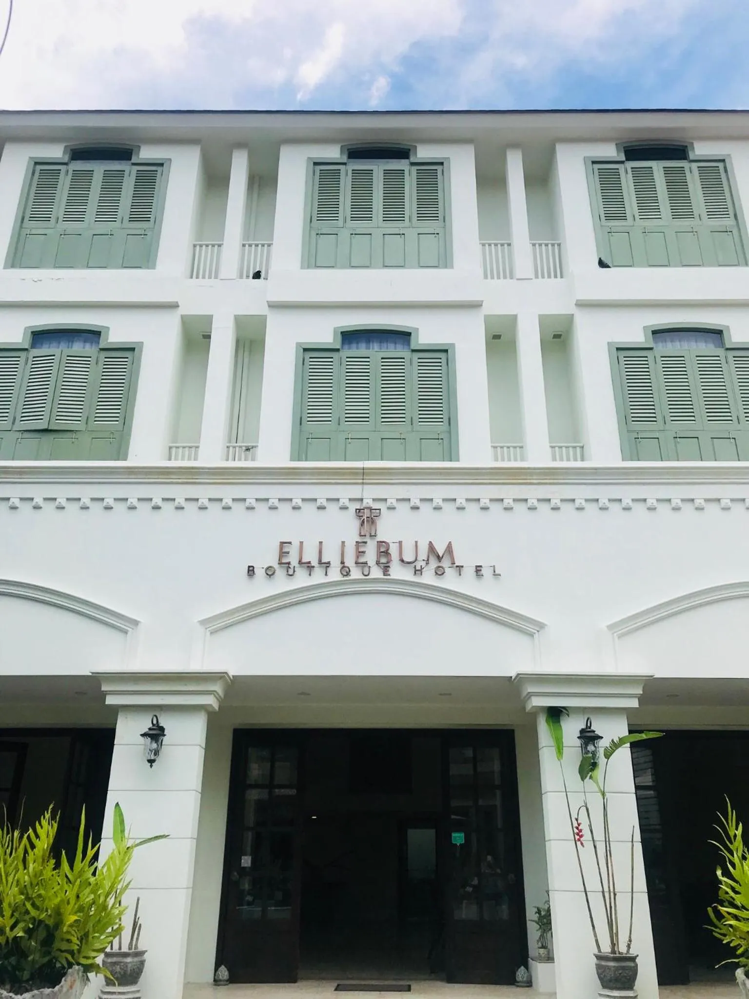 Facade/entrance in Elliebum Boutique Hotel