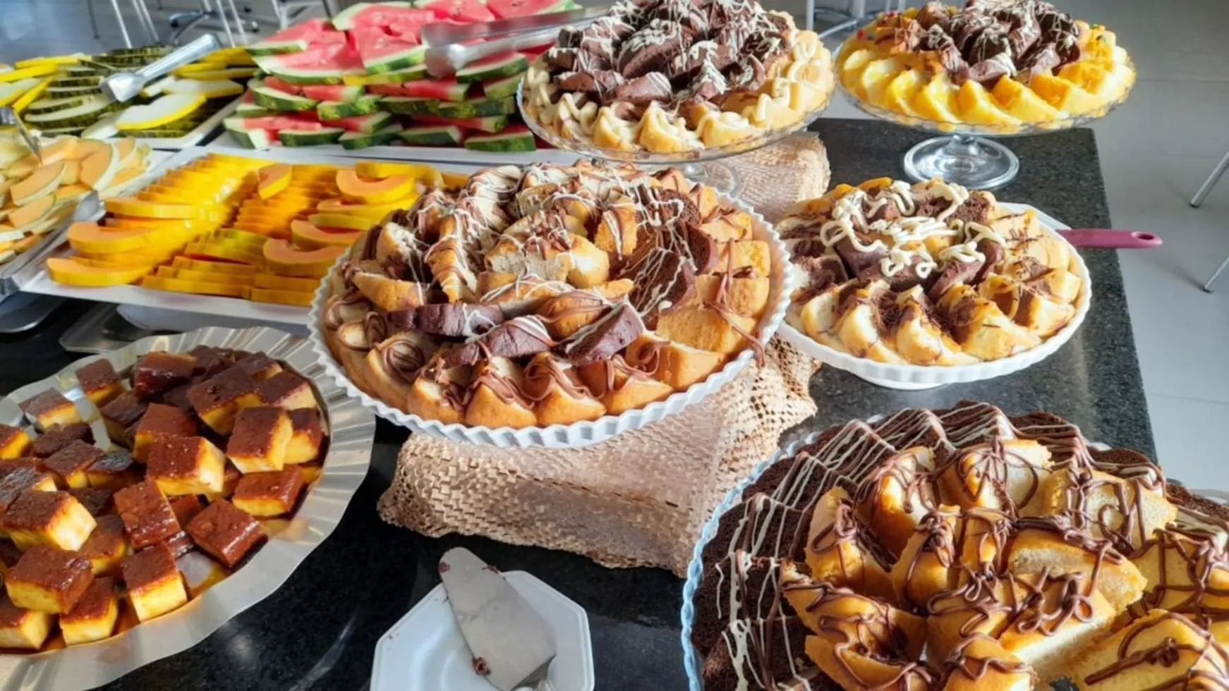 Buffet breakfast in Belluno Apart Hotel