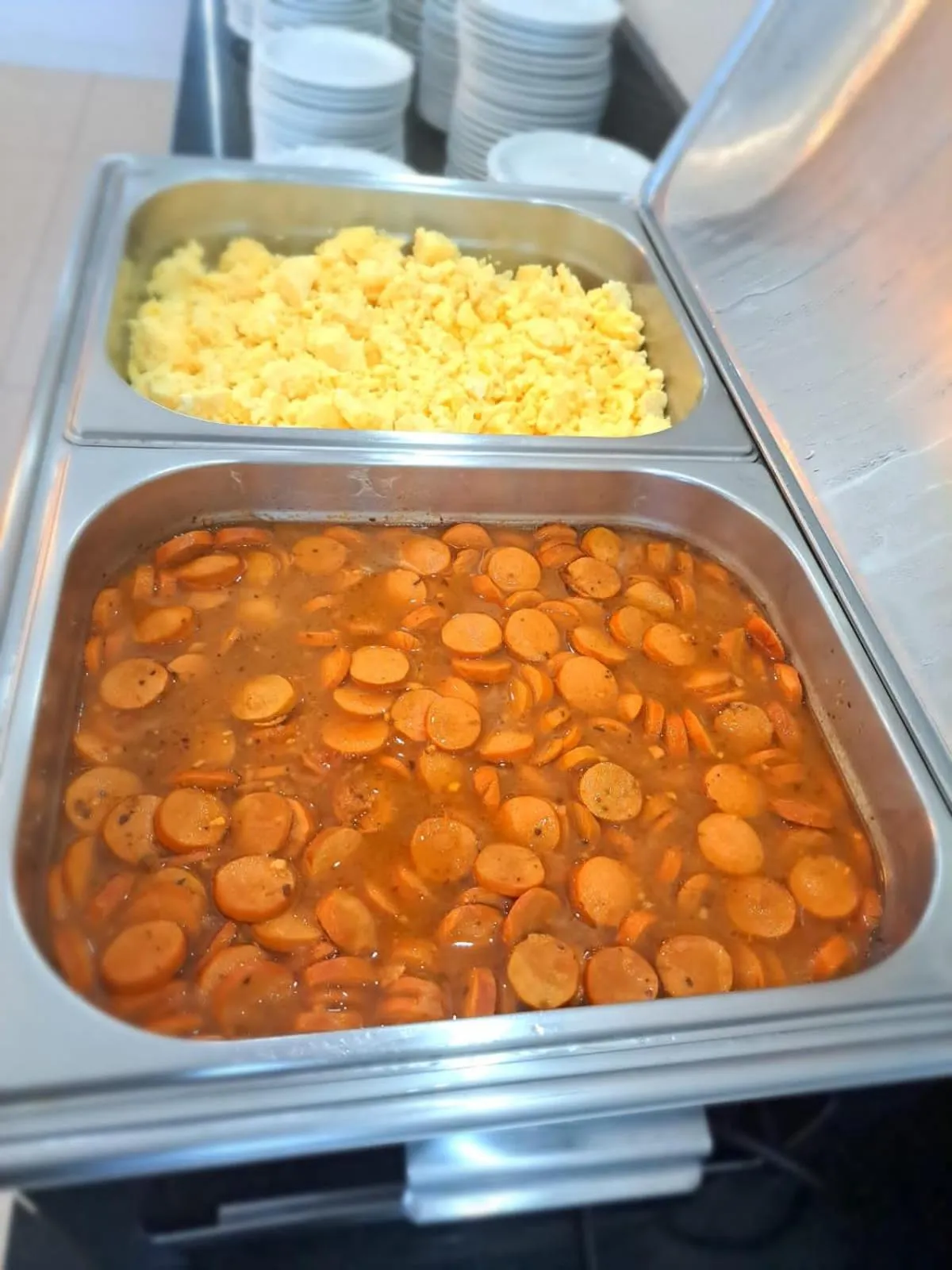 Buffet breakfast in Belluno Apart Hotel