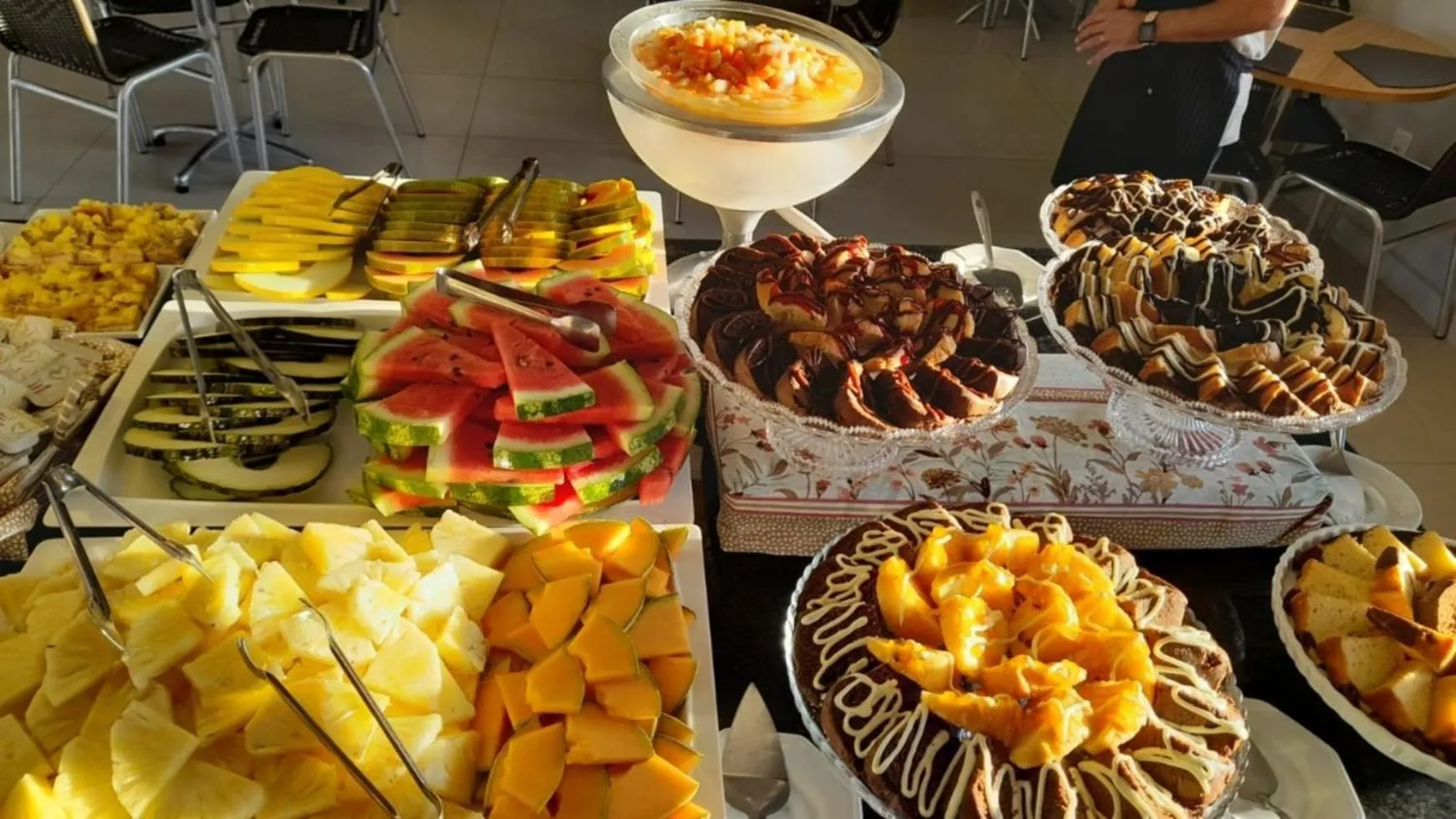 Buffet breakfast in Belluno Apart Hotel