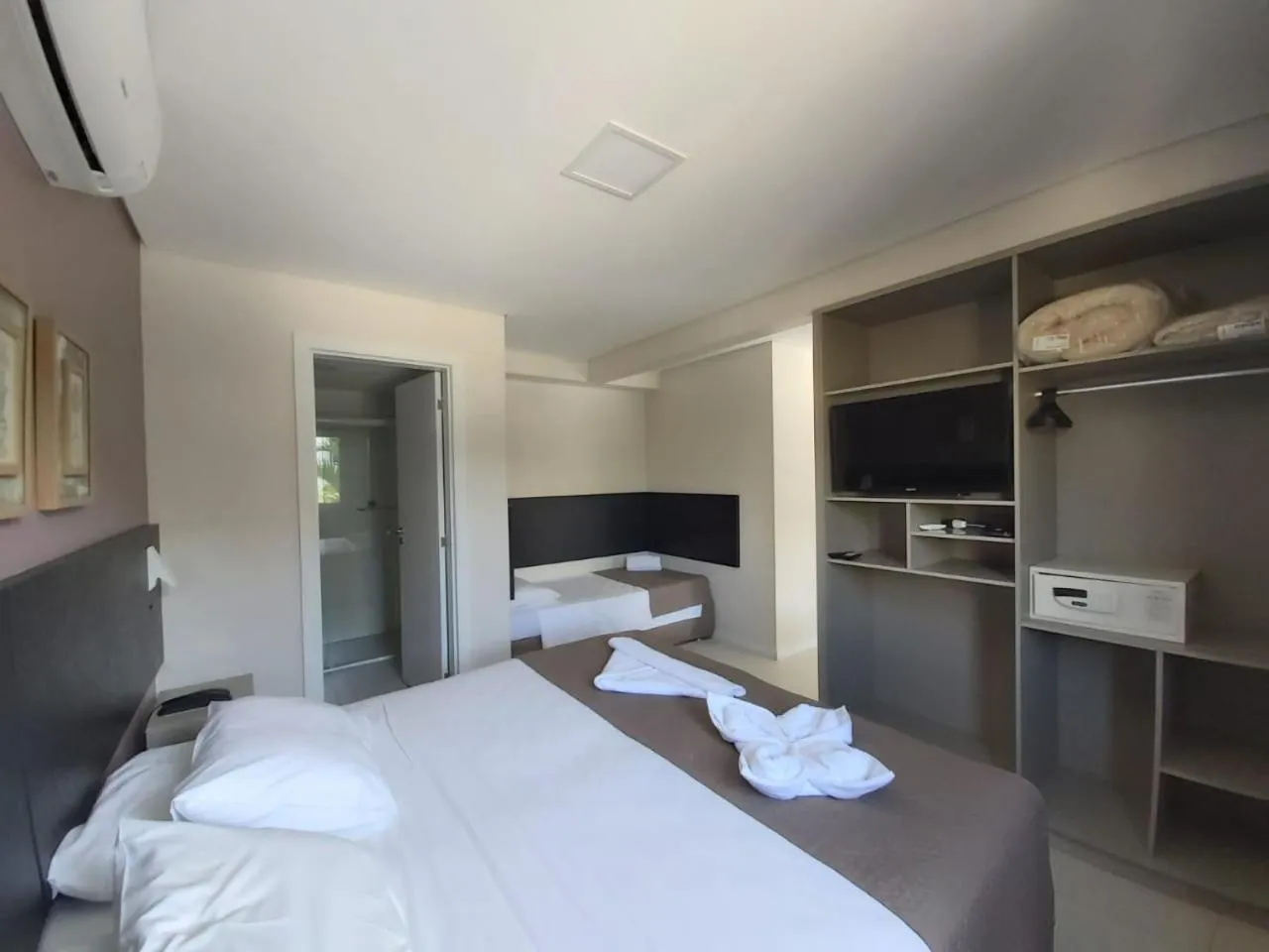 Bedroom, Bed in Belluno Apart Hotel