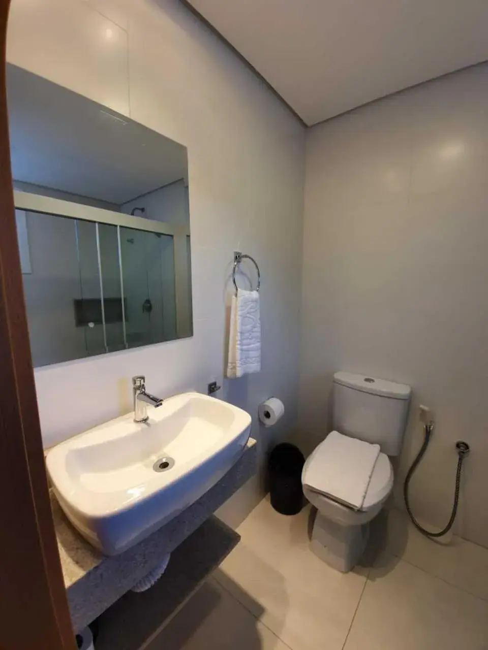 Bathroom in Belluno Apart Hotel Bathroom in Belluno Apart Hotel