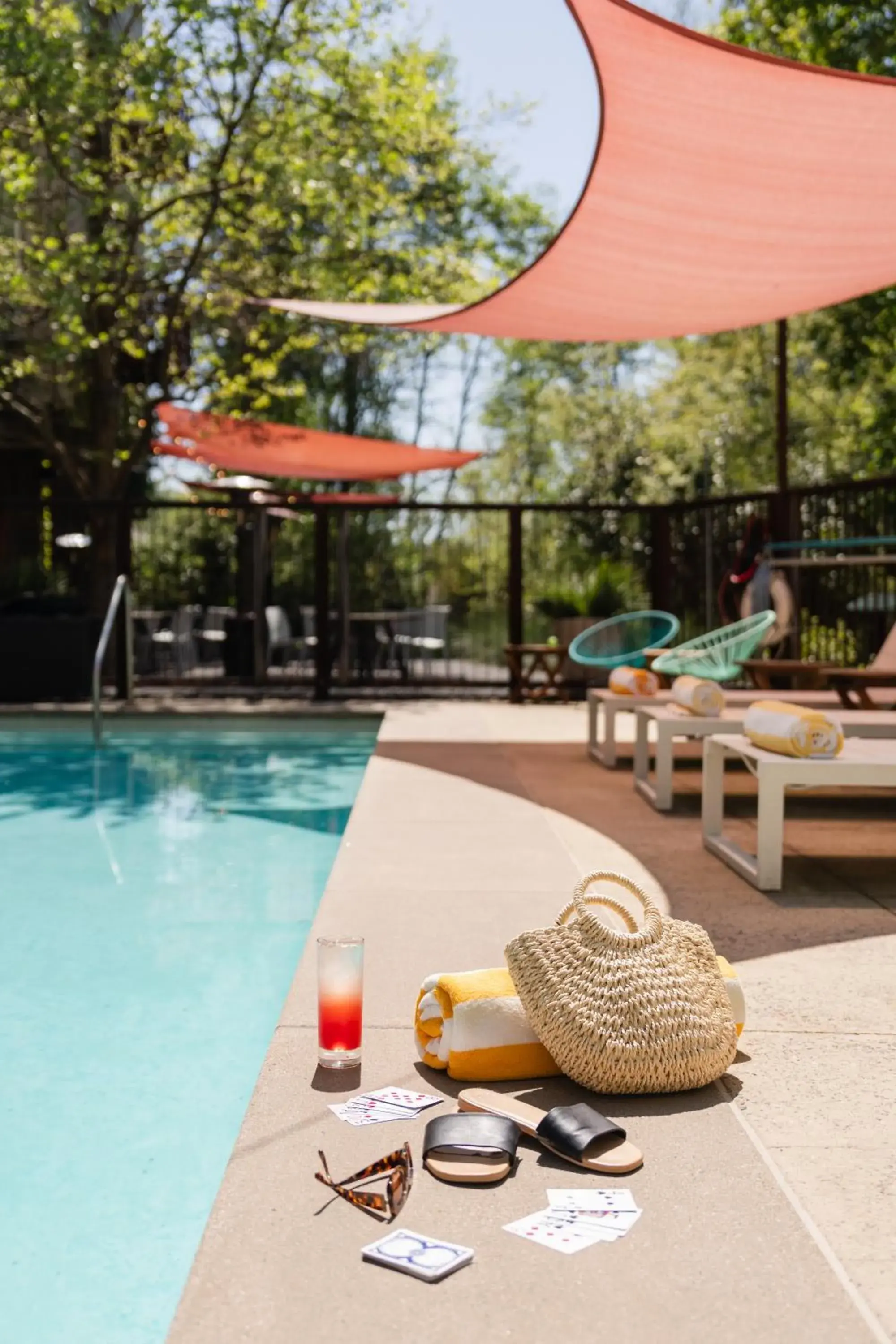 Swimming pool in H2hotel Swimming pool in H2hotel