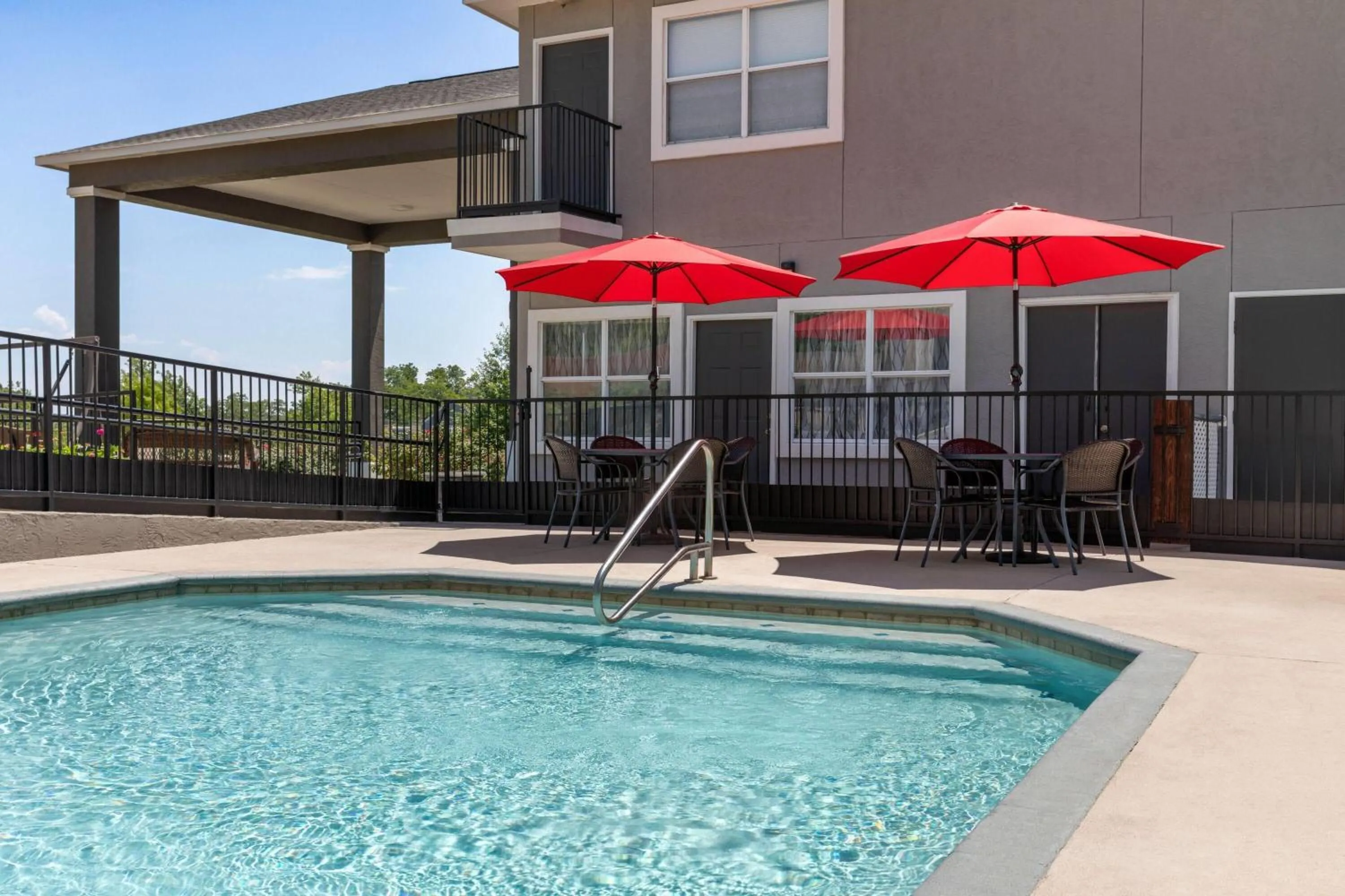 Swimming pool in Days Inn by Wyndham Suites Fredericksburg