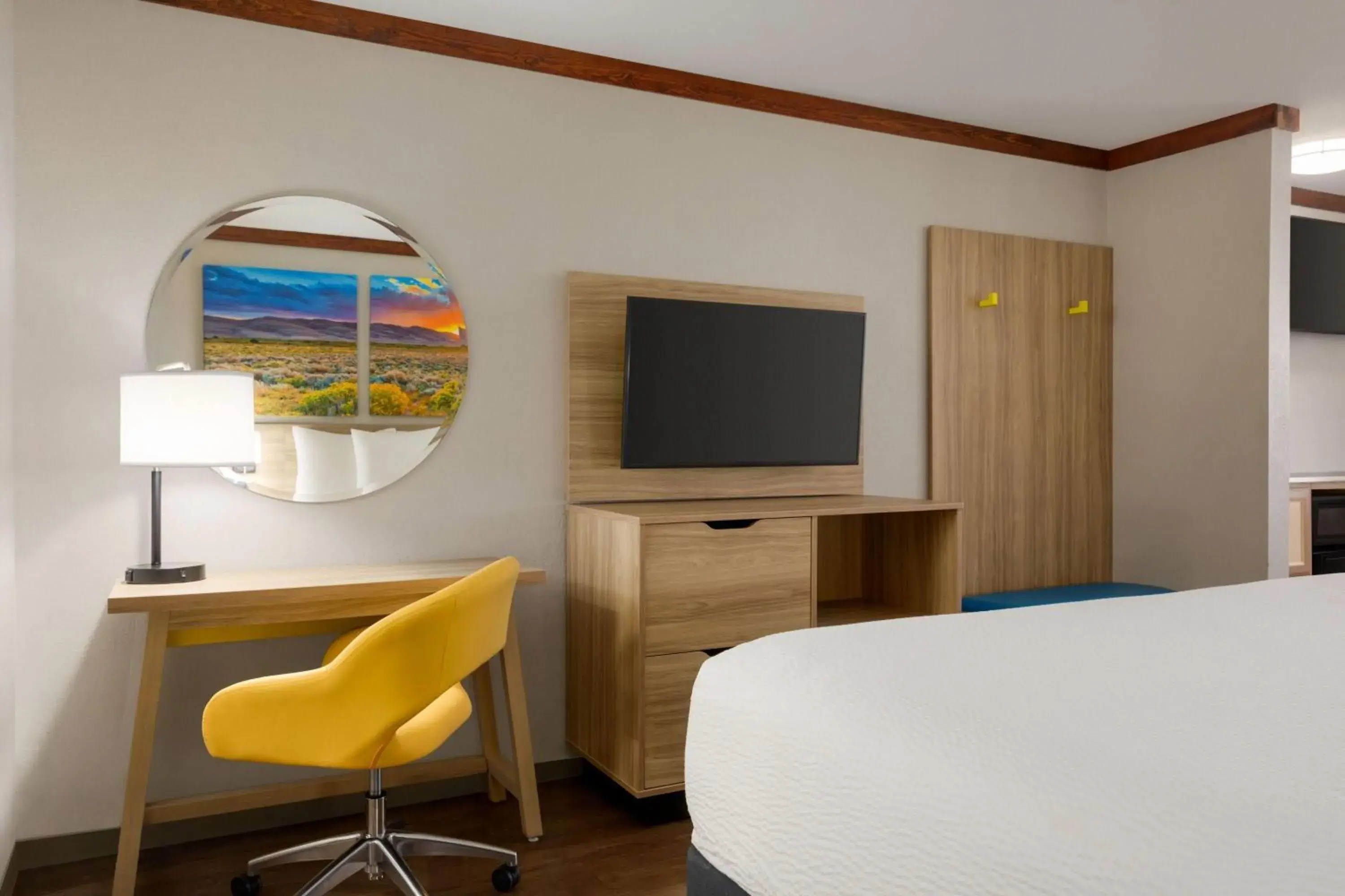 Photo of the whole room, Bed in Days Inn by Wyndham Suites Fredericksburg Photo of the whole room, Bed in Days Inn by Wyndham Suites Fredericksburg