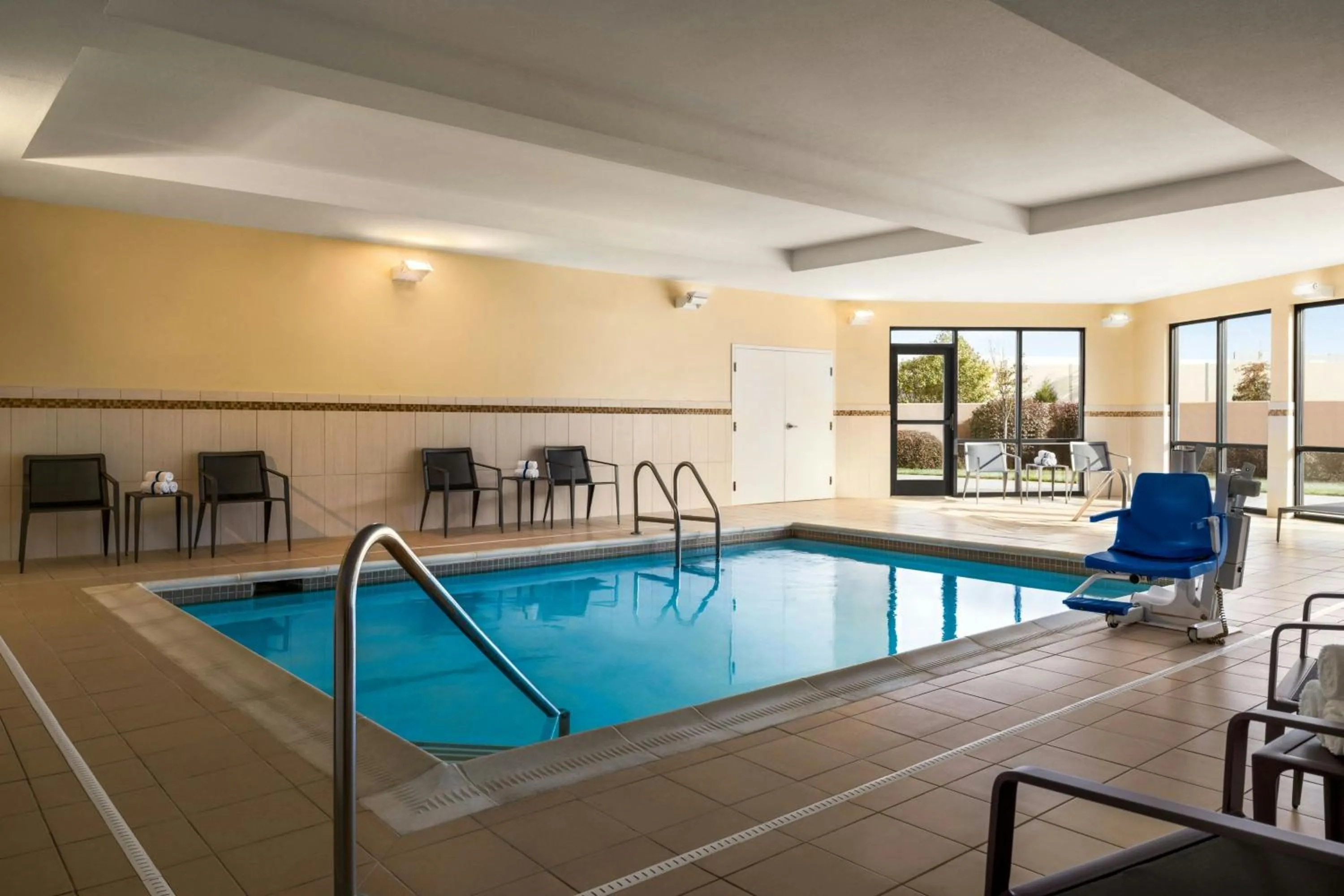 Swimming pool in Courtyard Mt. Holly Westampton