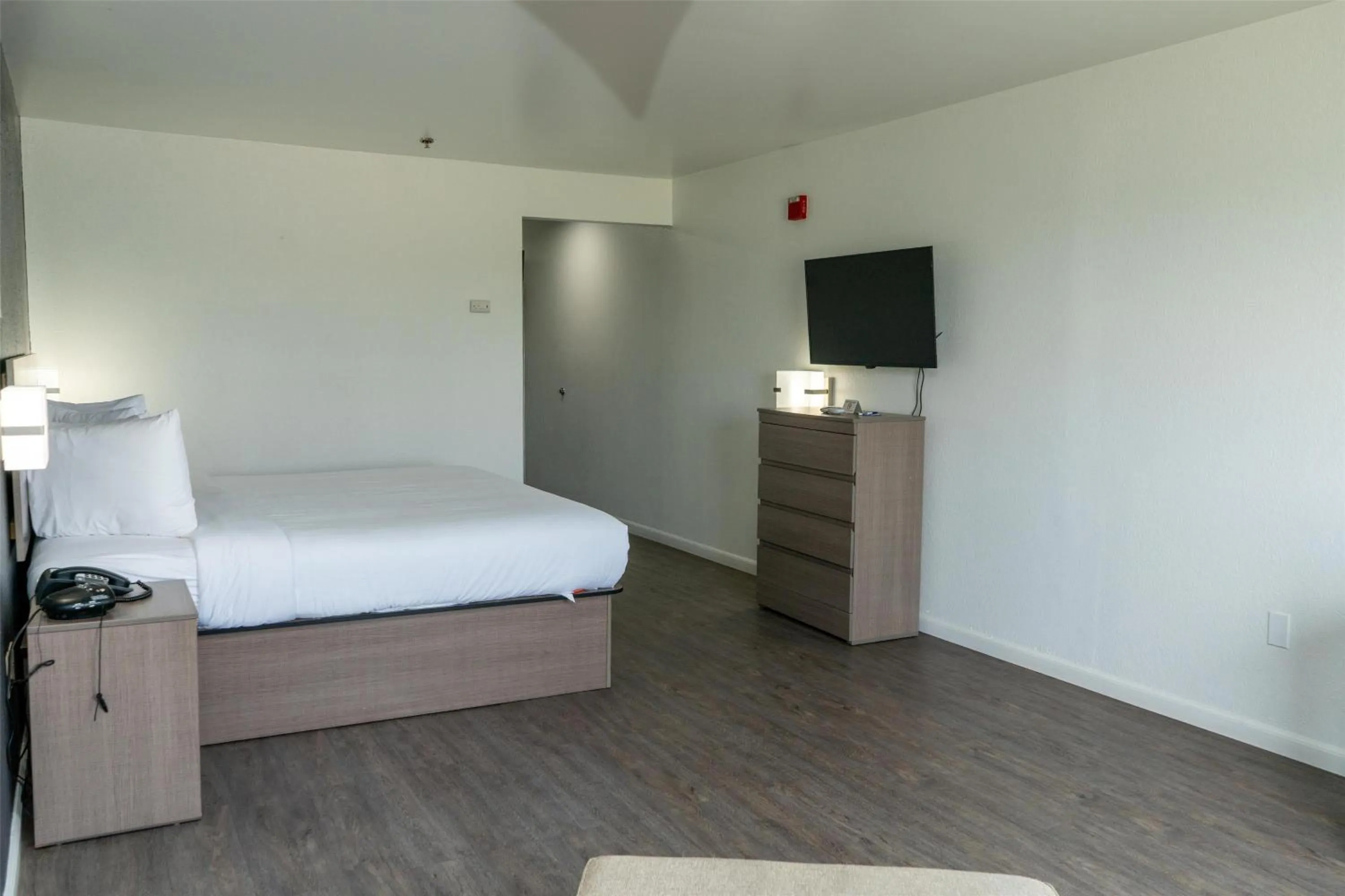 Bedroom, Bed in Americas Best Value Inn Donaldsonville