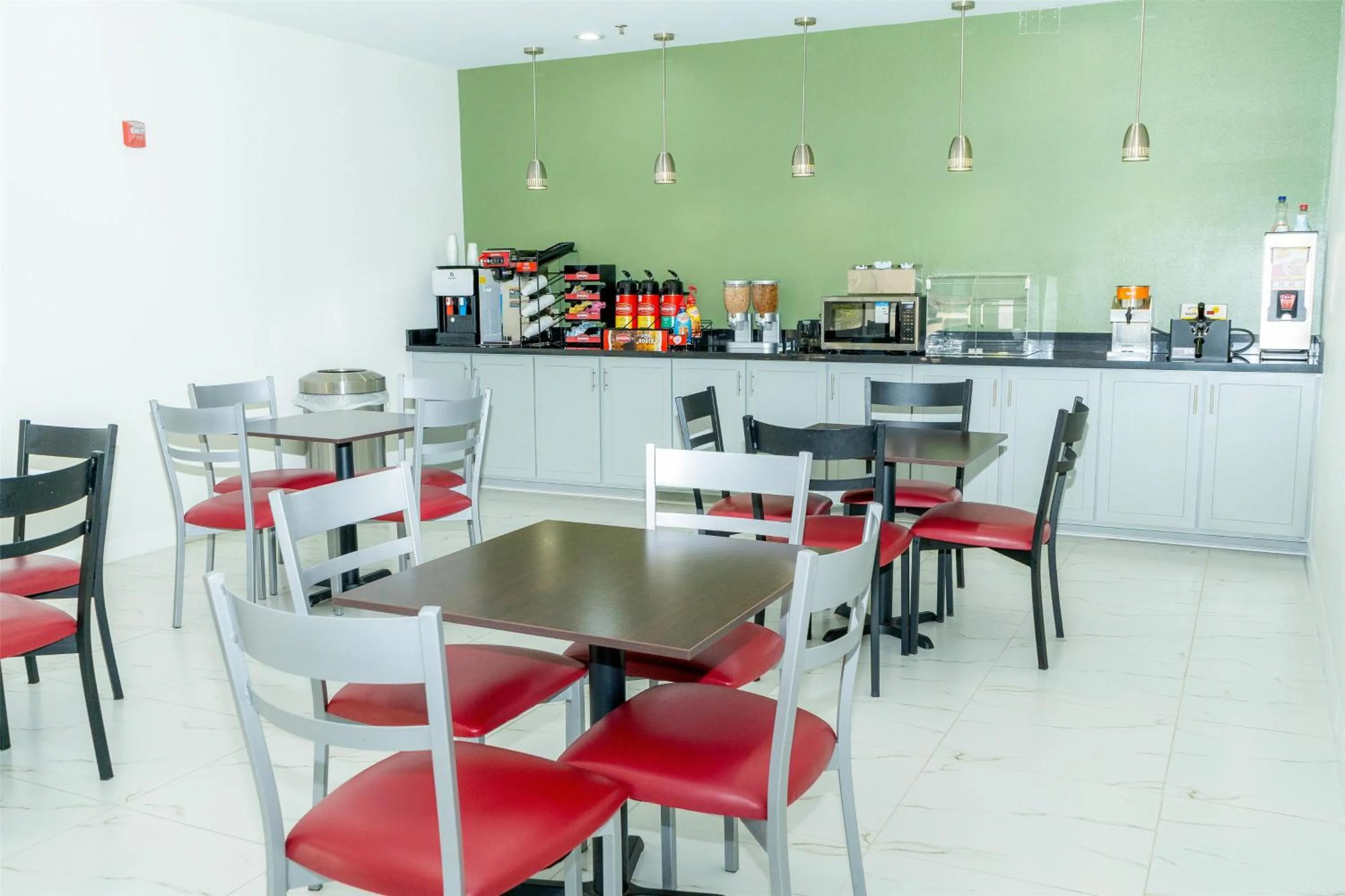 Breakfast in Americas Best Value Inn Donaldsonville