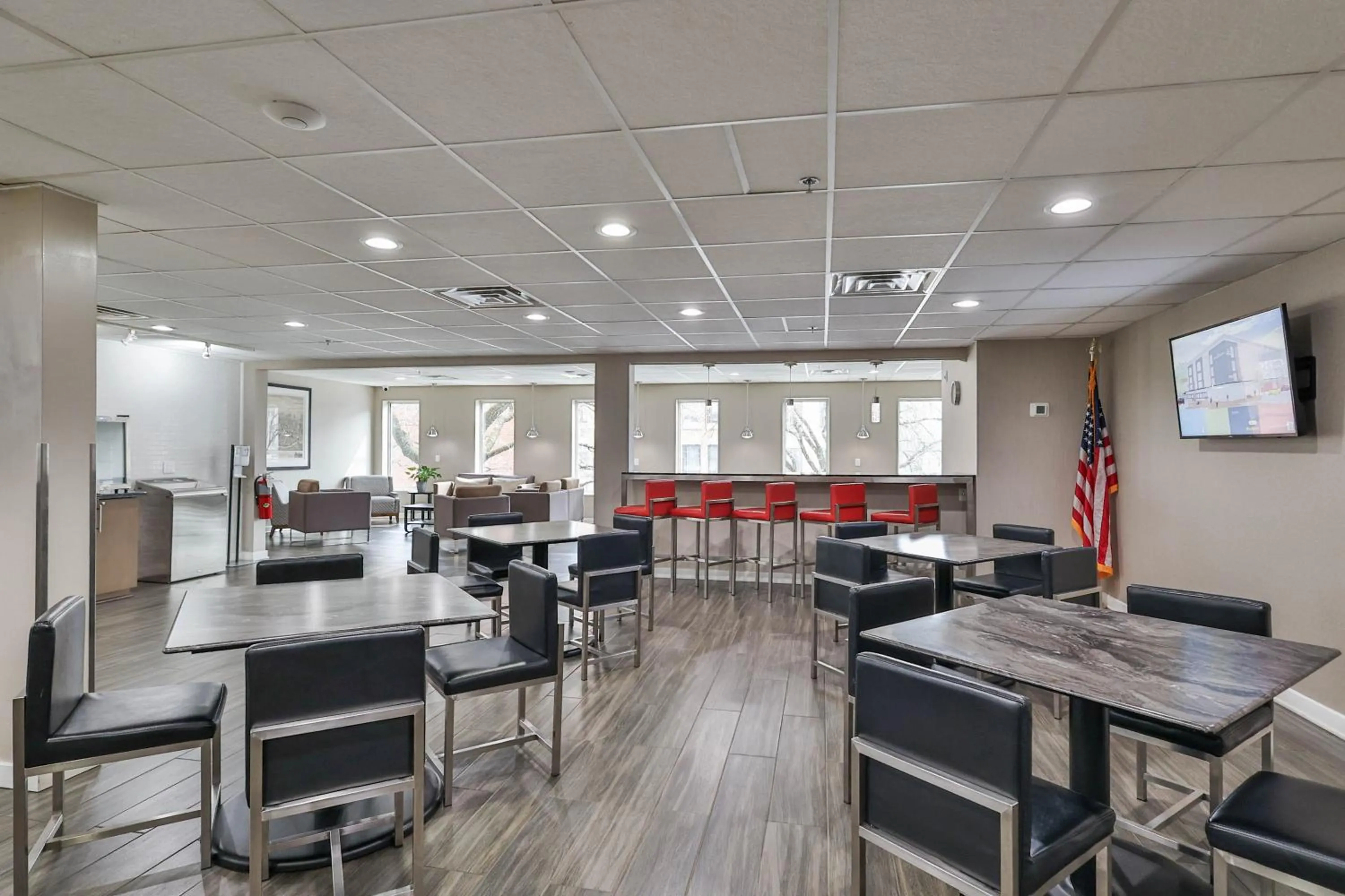 Breakfast in The Penn Stroud, Stroudsburg - Poconos, an Ascend Collection Hotel