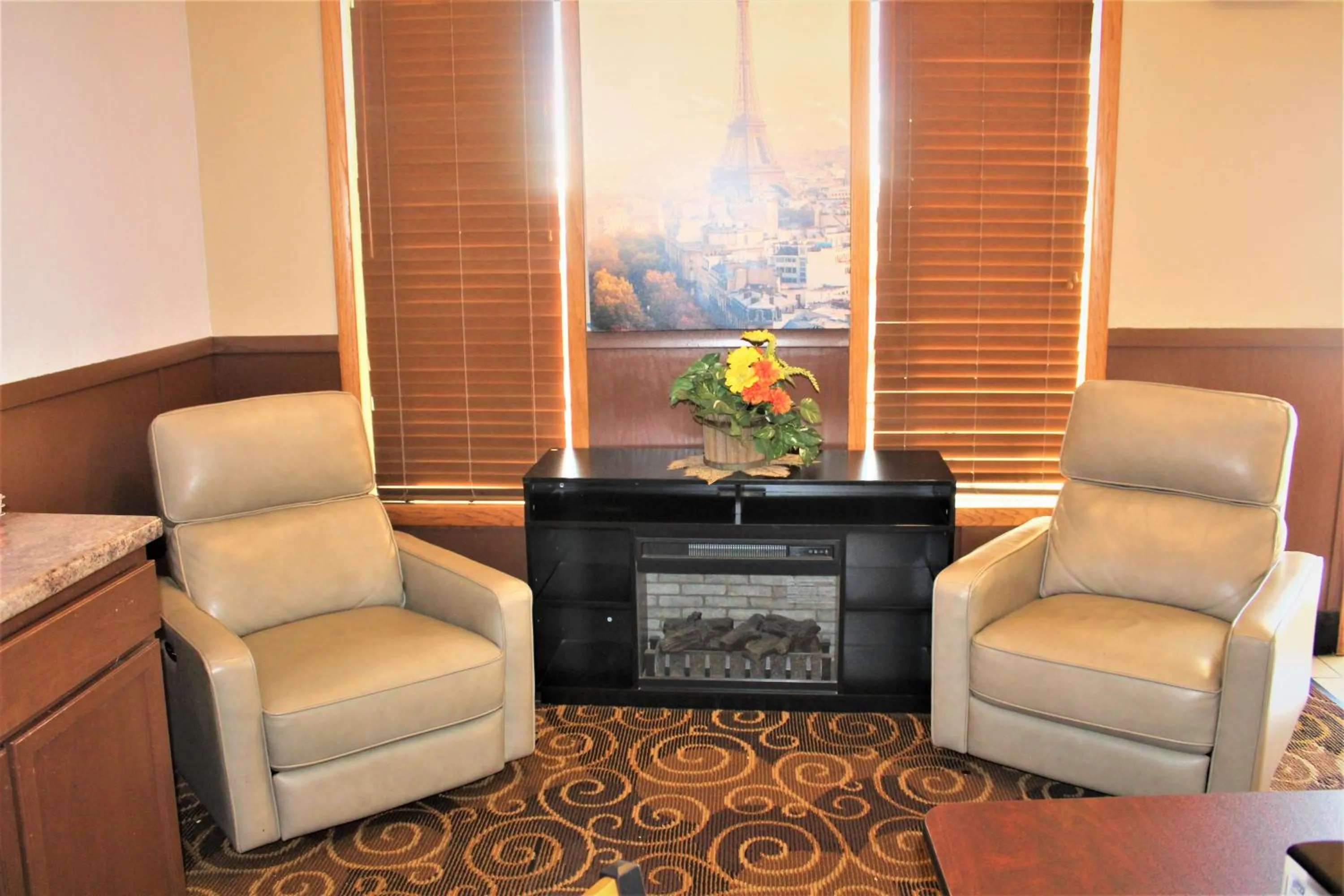 Lobby or reception in Super 8 by Wyndham Burlington