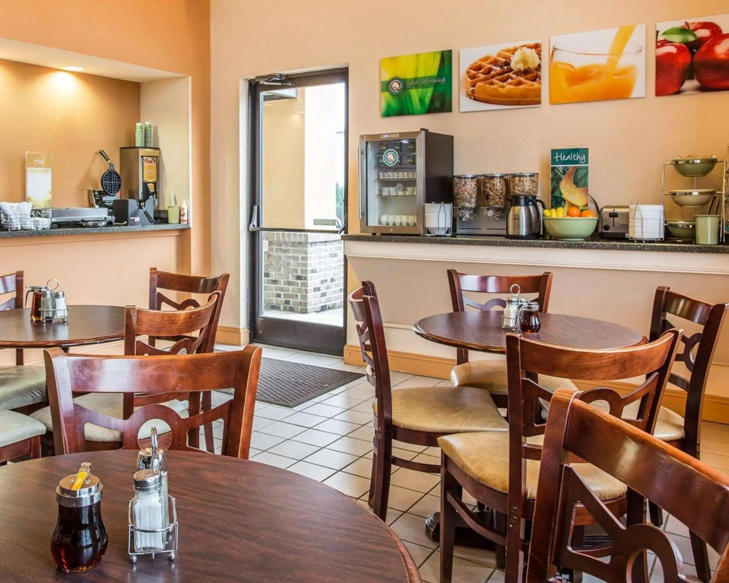 Breakfast in Quality Inn Bennettsville Breakfast in Quality Inn Bennettsville