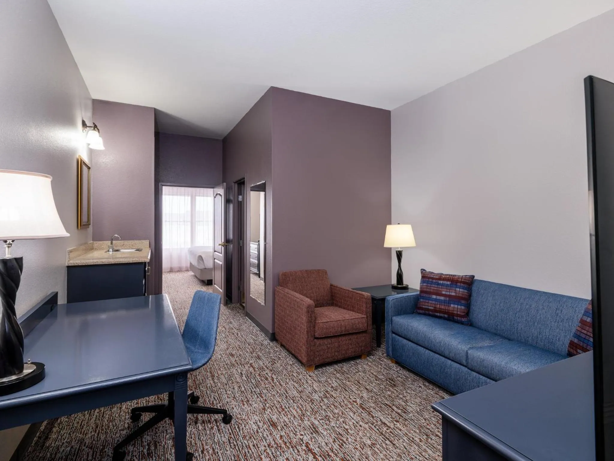 Photo of the whole room in Garner Hotel Gillette South by IHG