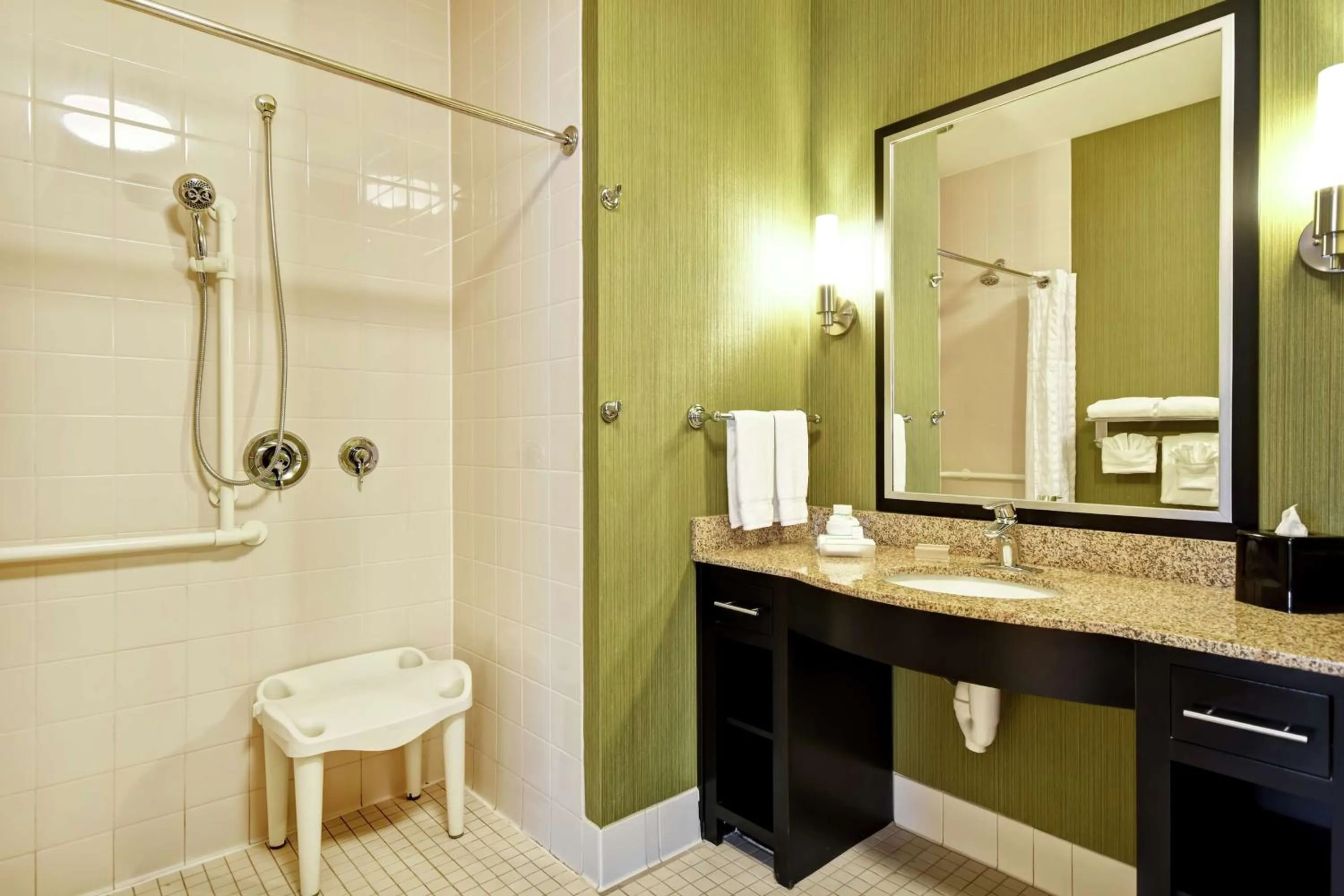 Bathroom in Homewood Suites by Hilton Fort Worth West at Cityview