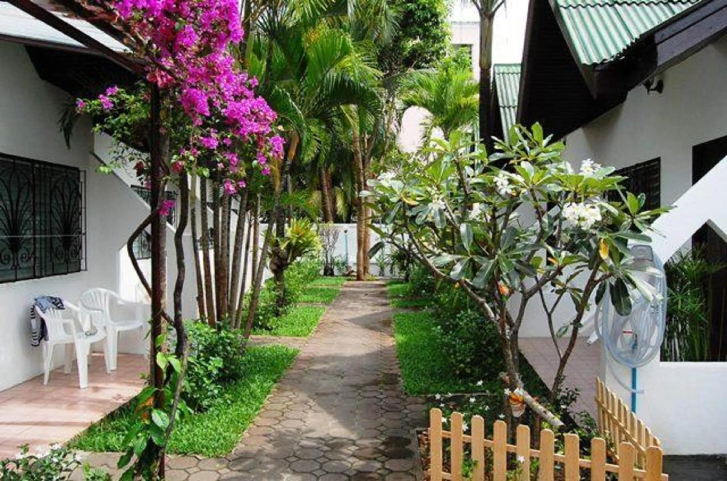 Facade/entrance in Hacienda Phuket, Patong