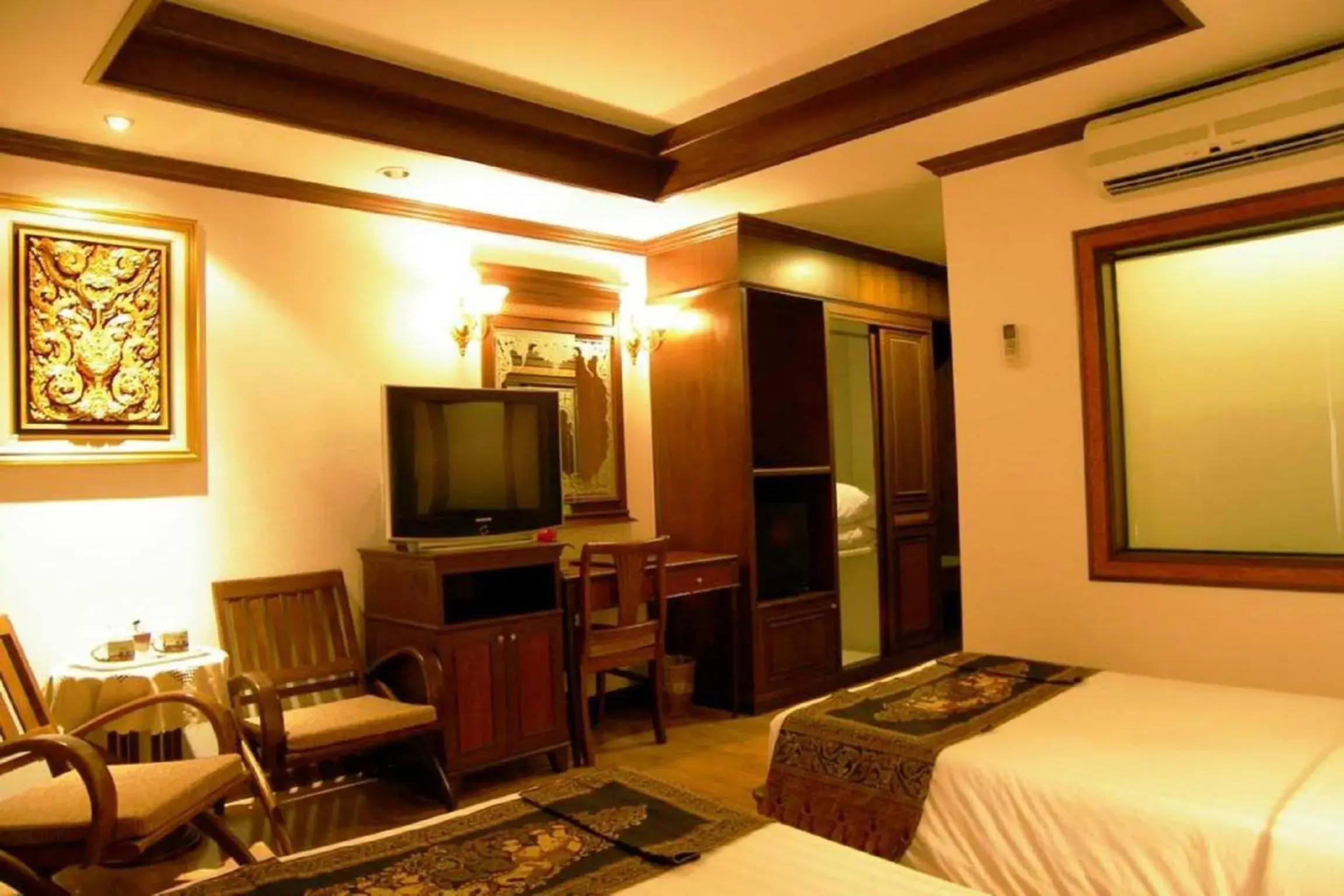 TV and multimedia, Bed in P.P. Palmtree Resort TV and multimedia, Bed in P.P. Palmtree Resort