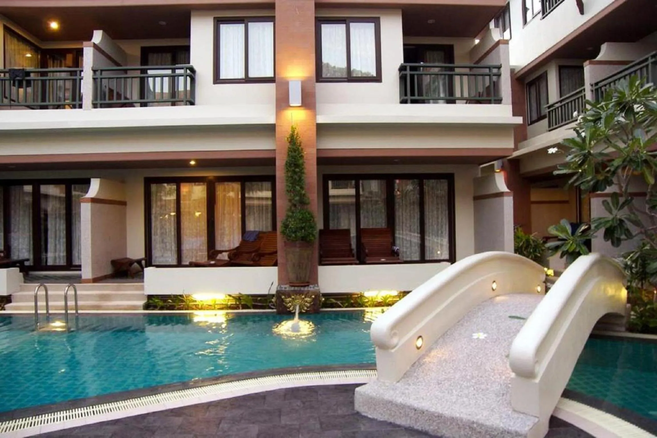 Facade/entrance in P.P. Palmtree Resort