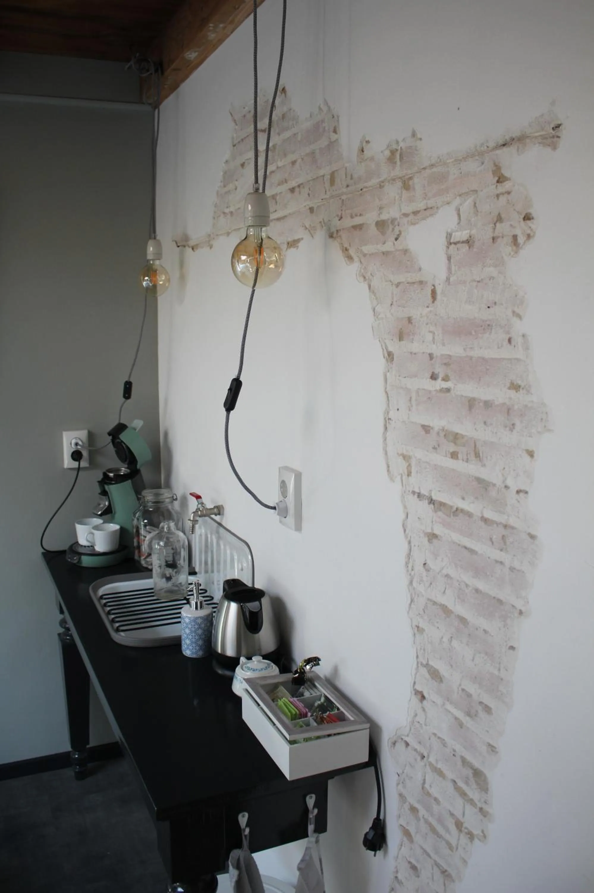 Coffee/tea facilities in B&B de Garaazje