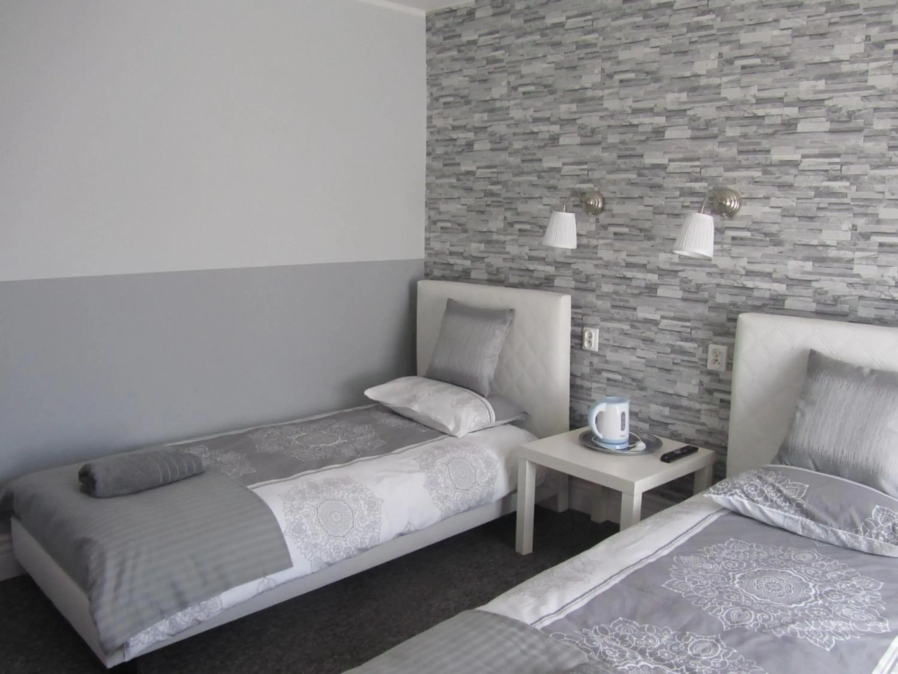Double Room with Balcony in White Home Room Double Room with Balcony in White Home Room