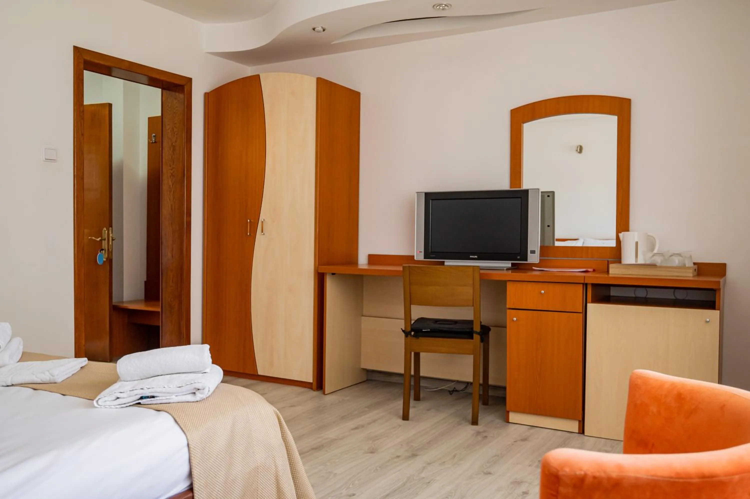 Bed in Complex Paloma Coral