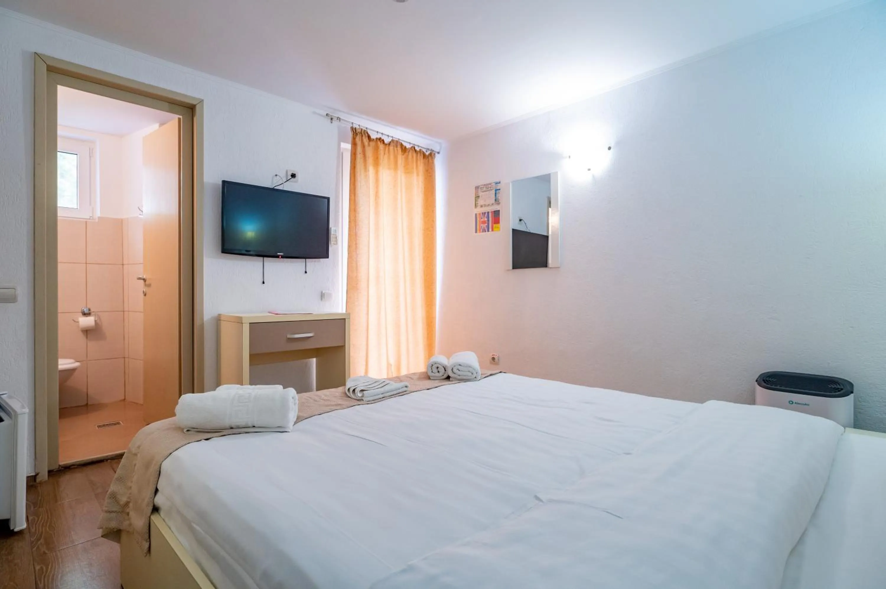 Bed in Complex Paloma Coral