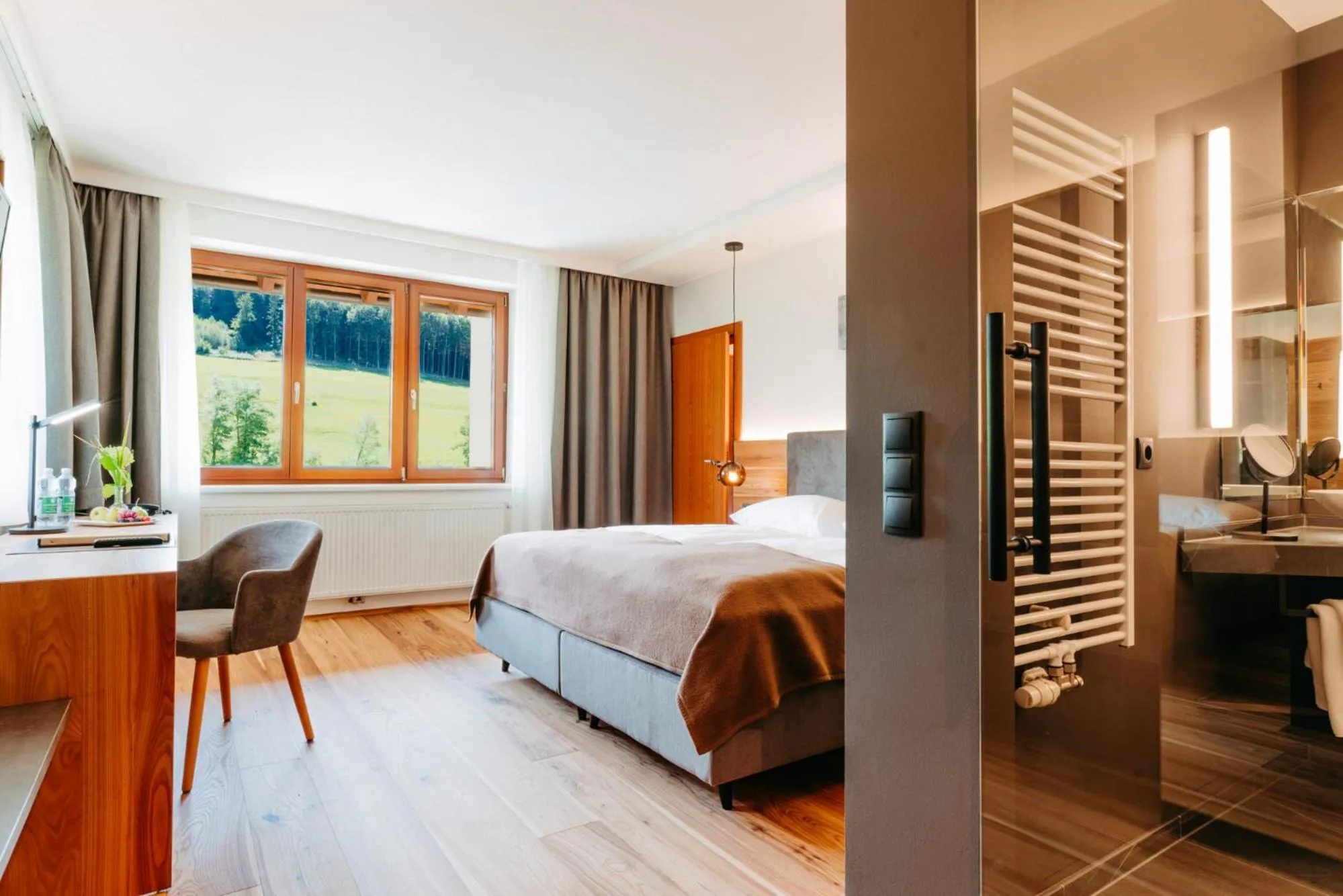 Bed in Seminarhotel Lengbachhof GmbH