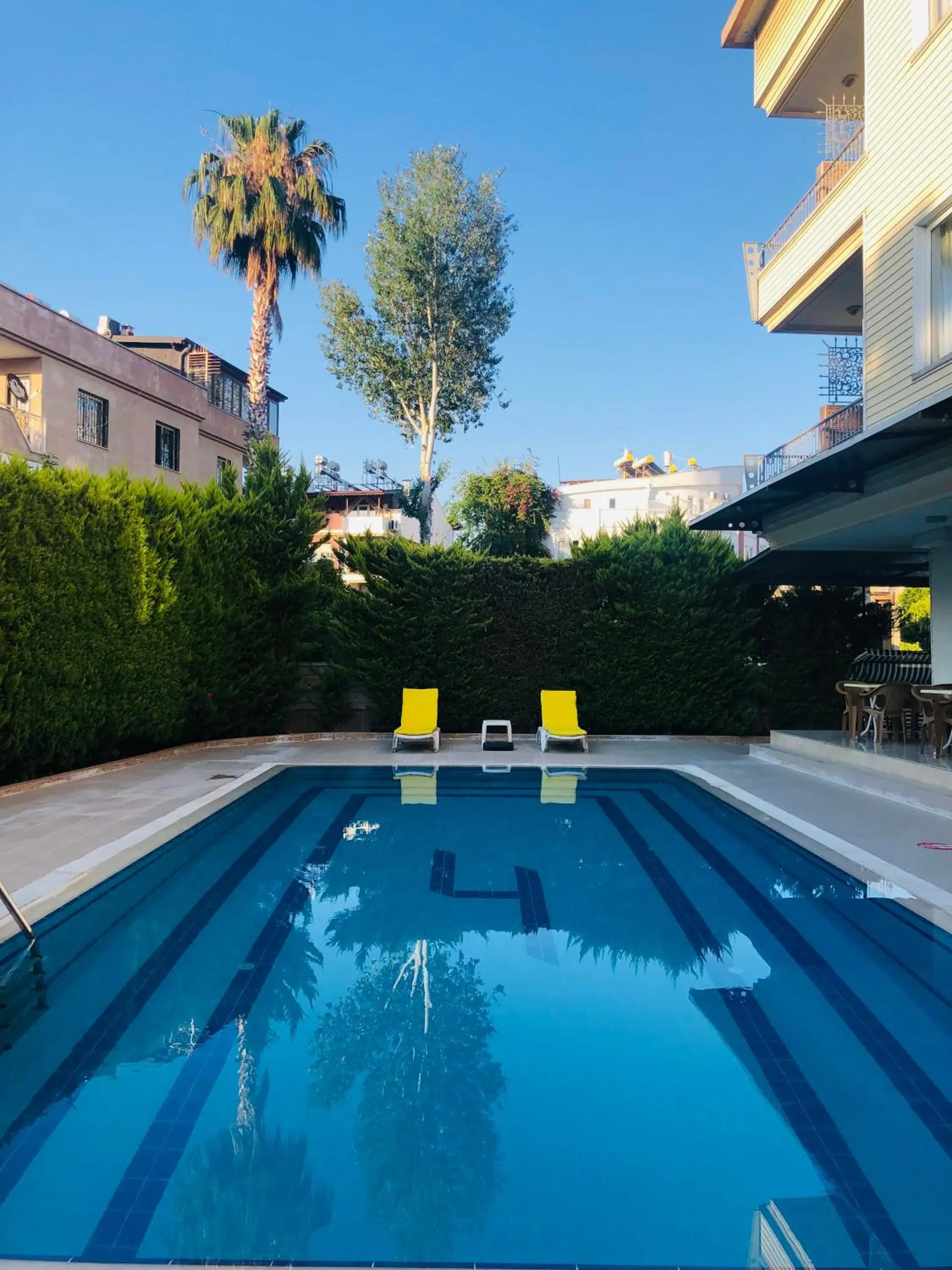 Property building, Swimming Pool in Lemon Hotel