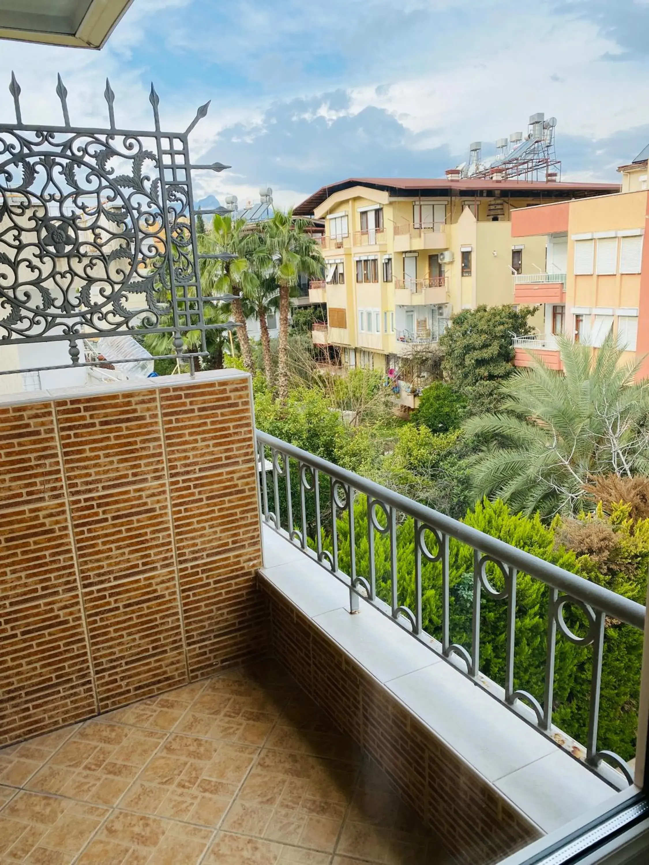 Balcony/Terrace in Lemon Hotel