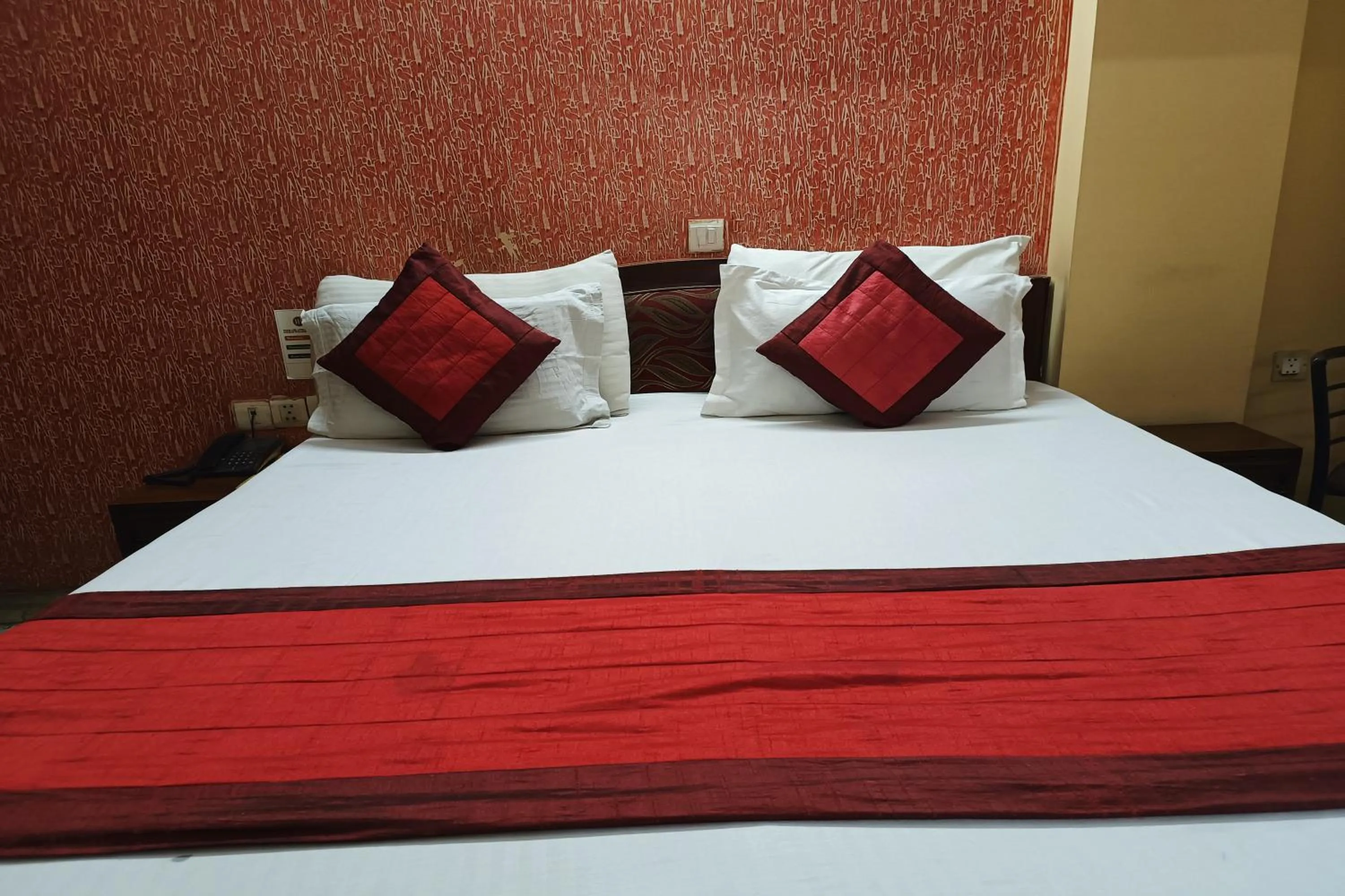 Bed in Hotel Indraprastha
