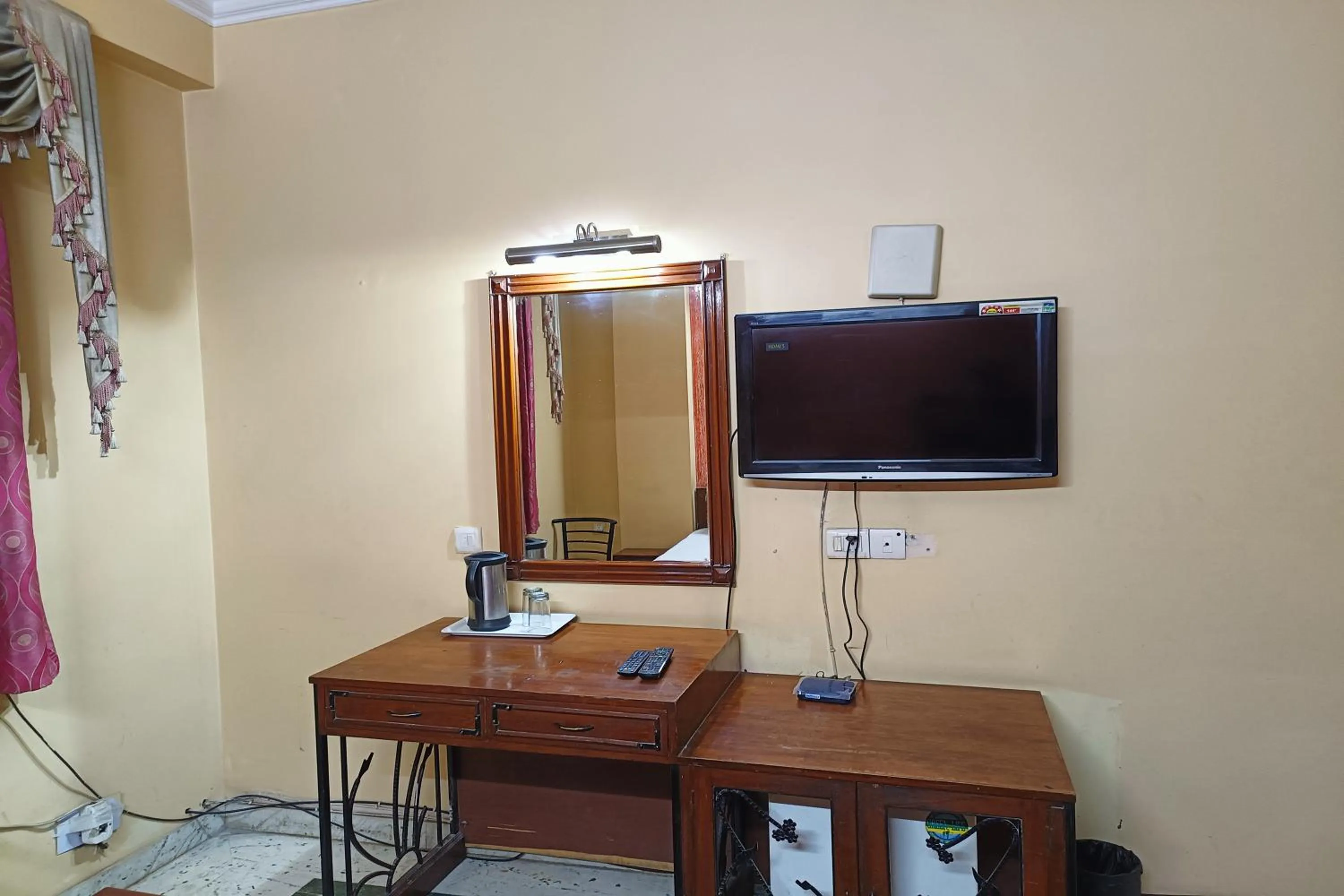 TV and multimedia in Hotel Indraprastha