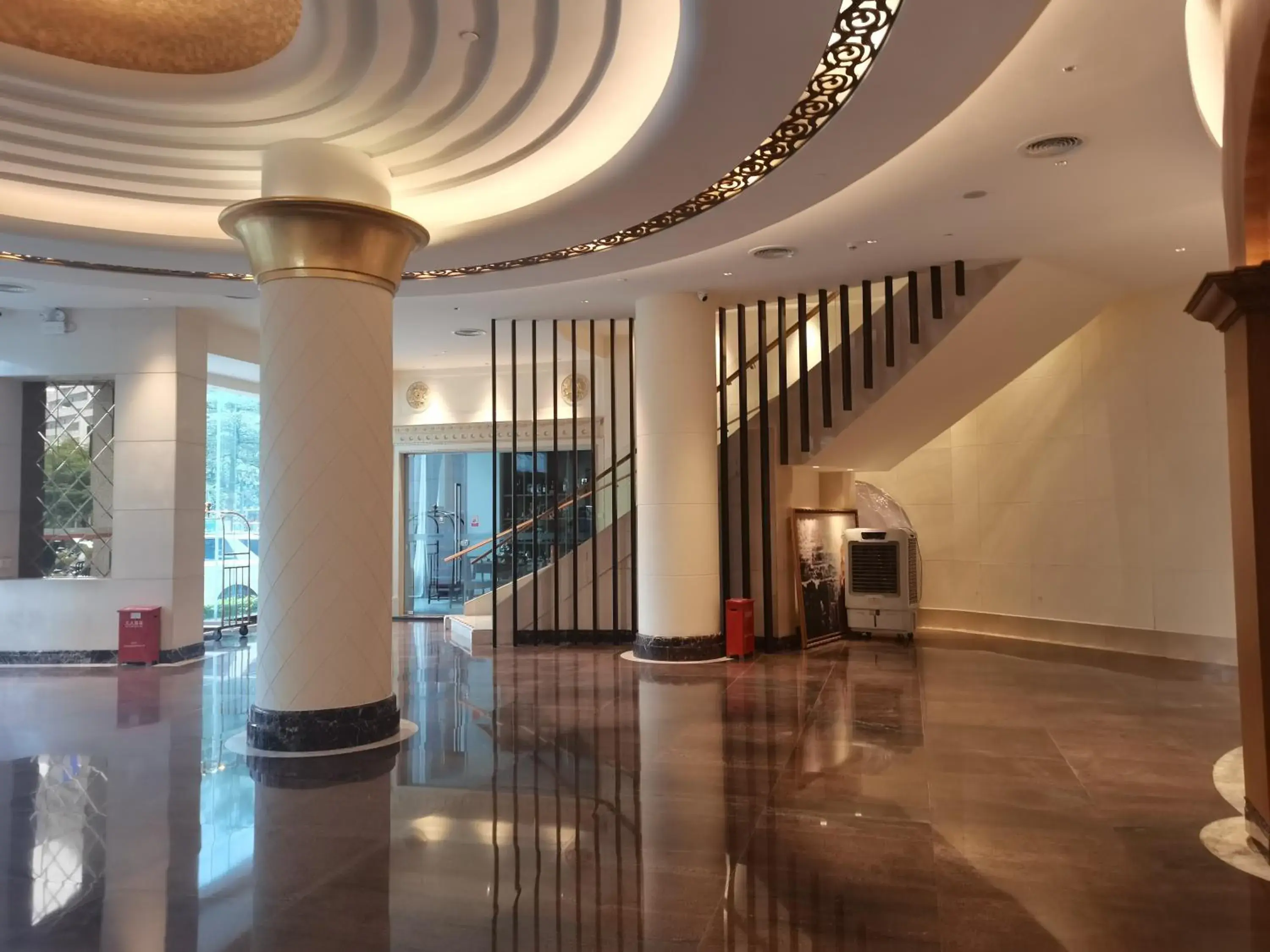 Lobby or reception in Shenzhen Shanghai Hotel Lobby or reception in Shenzhen Shanghai Hotel