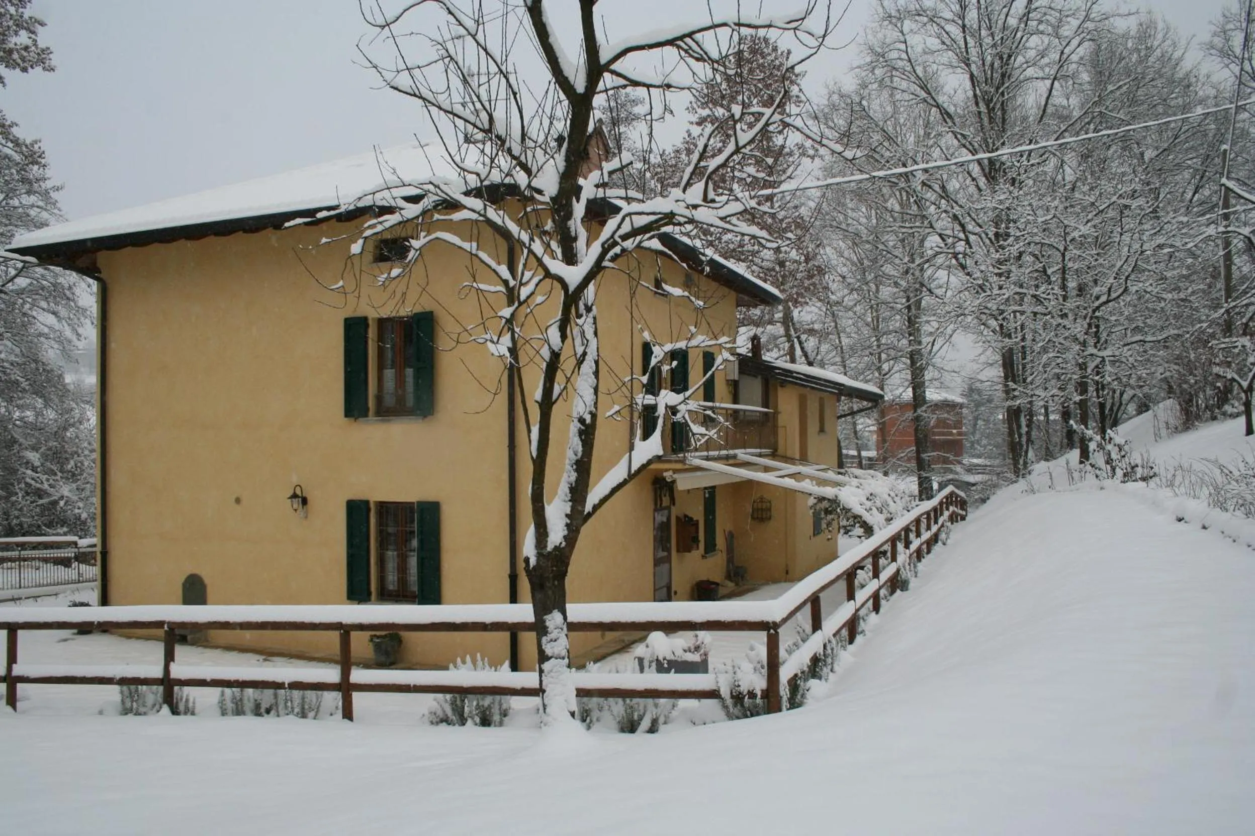 Property building in B&B La Casa Di Campagna