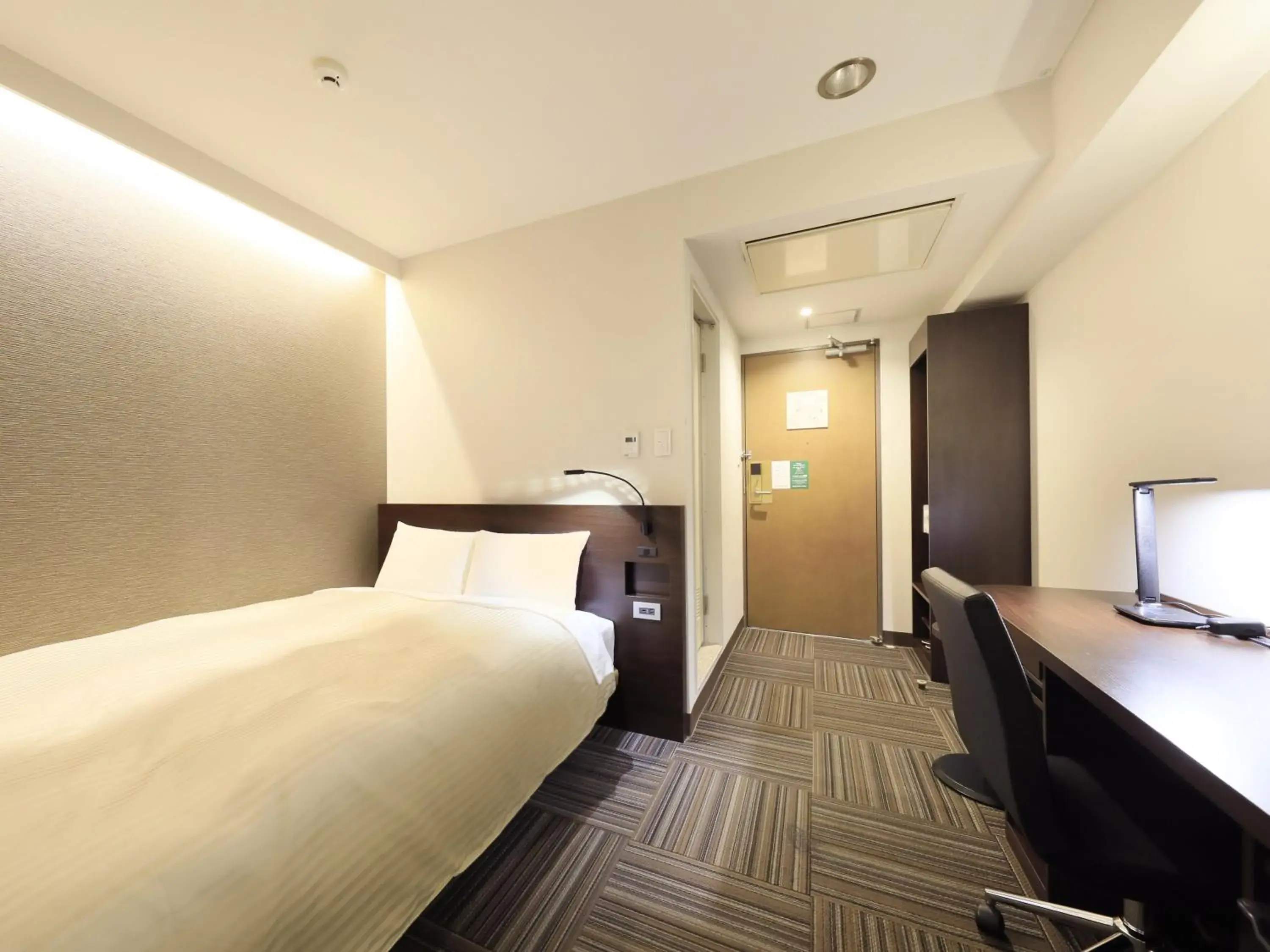 Bed in Atsugi Urban Hotel Bed in Atsugi Urban Hotel