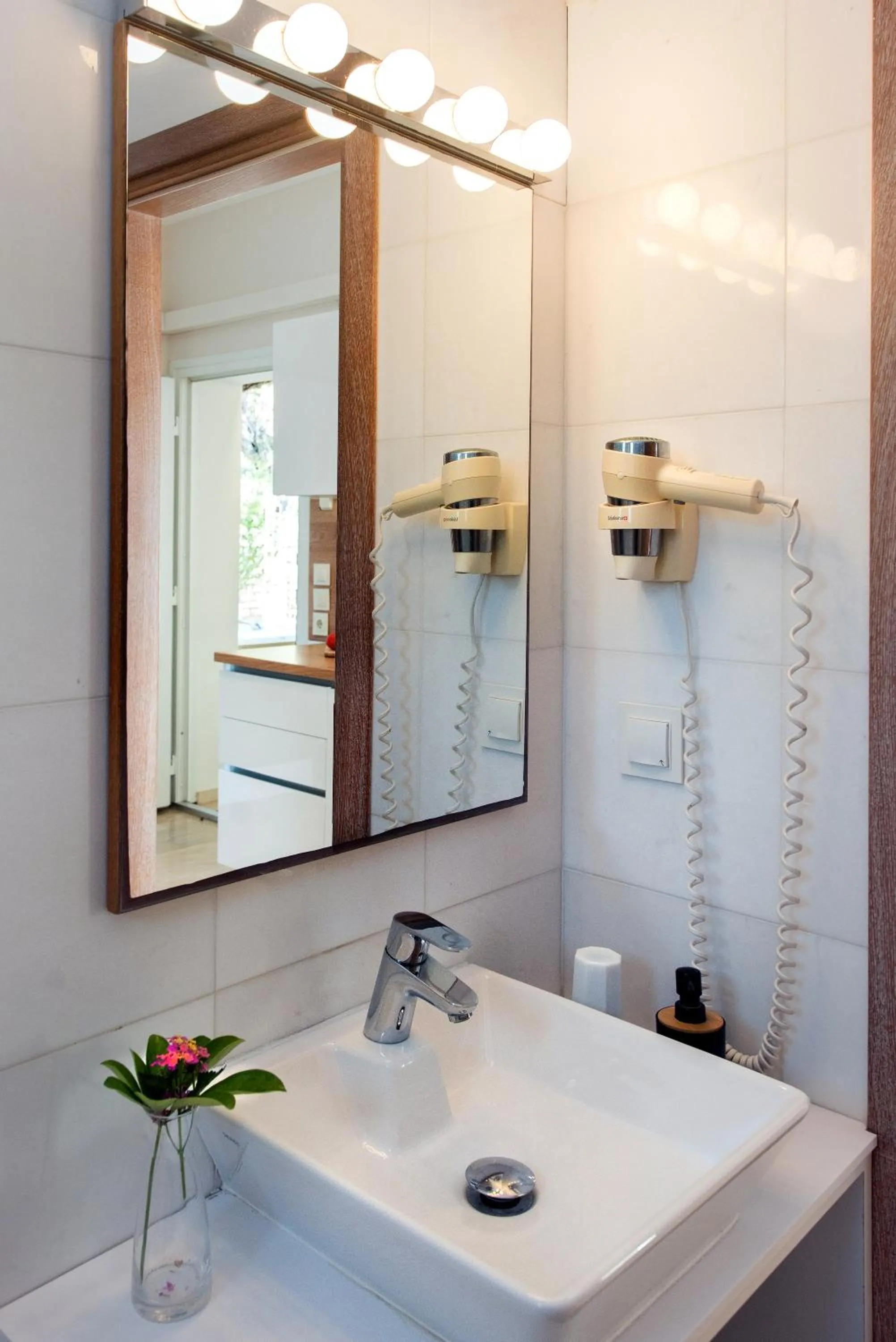 Krouzeri Beach Apartments