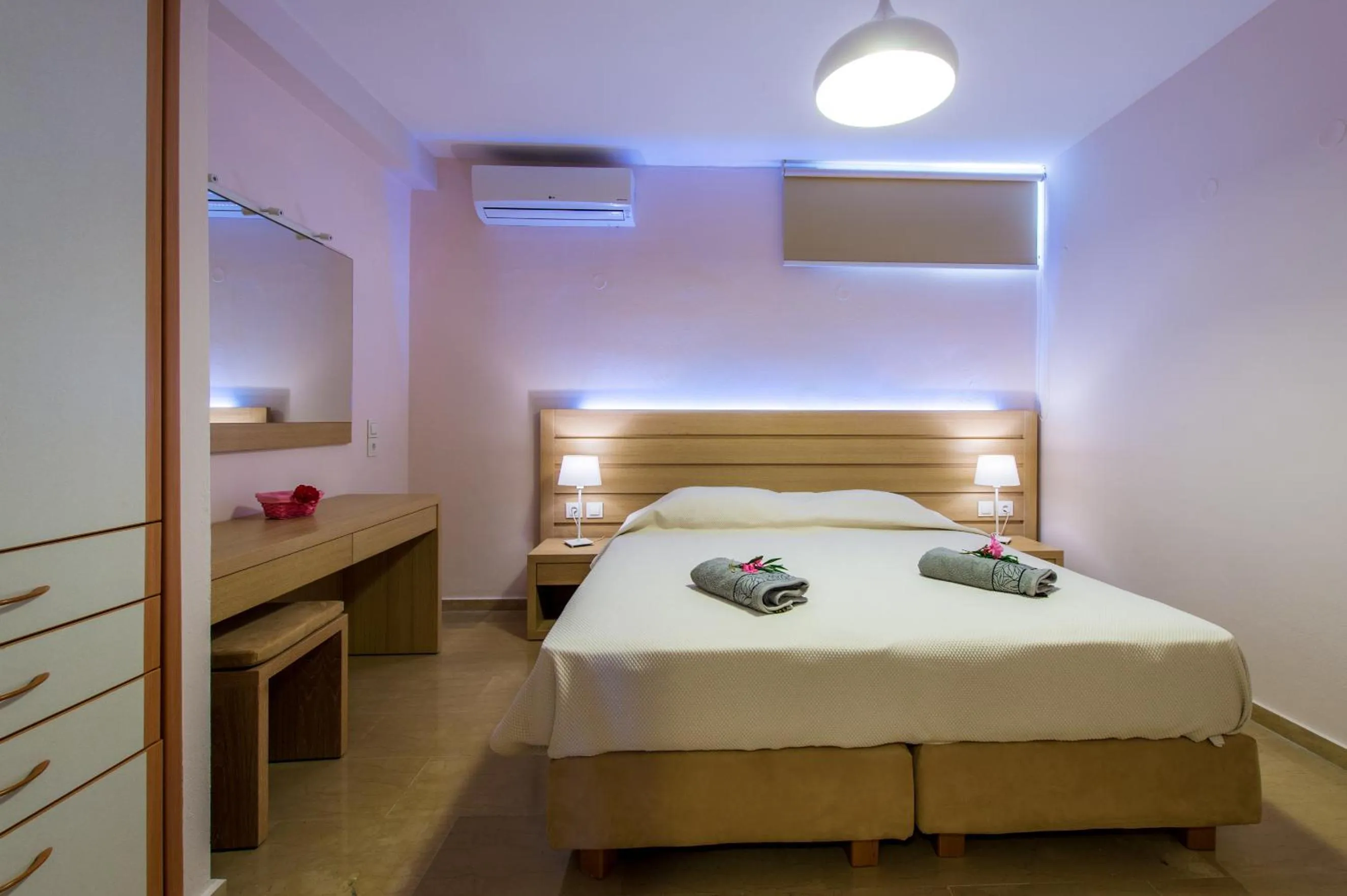 Bedroom, Bed in Krouzeri Beach Apartments