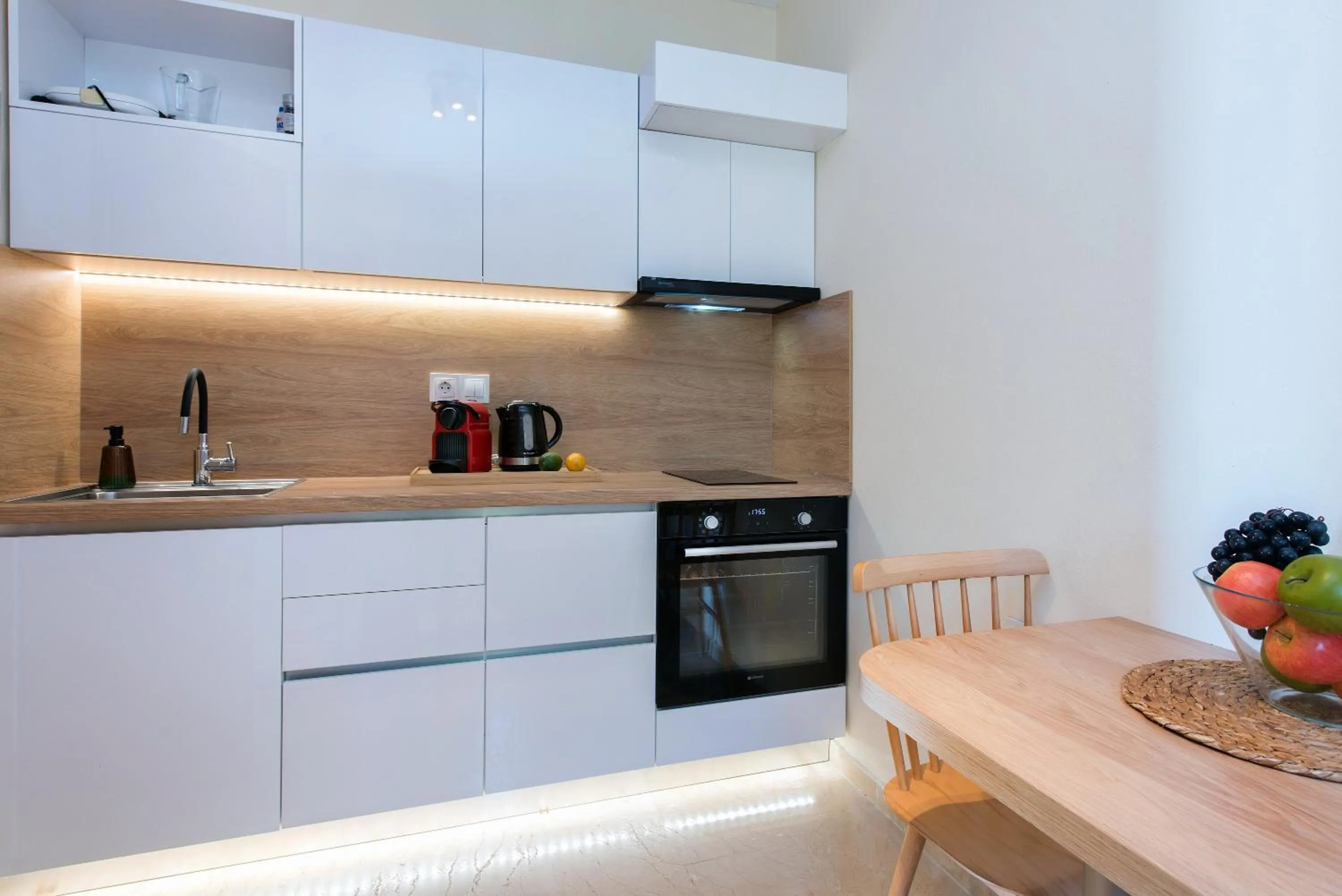 Krouzeri Beach Apartments