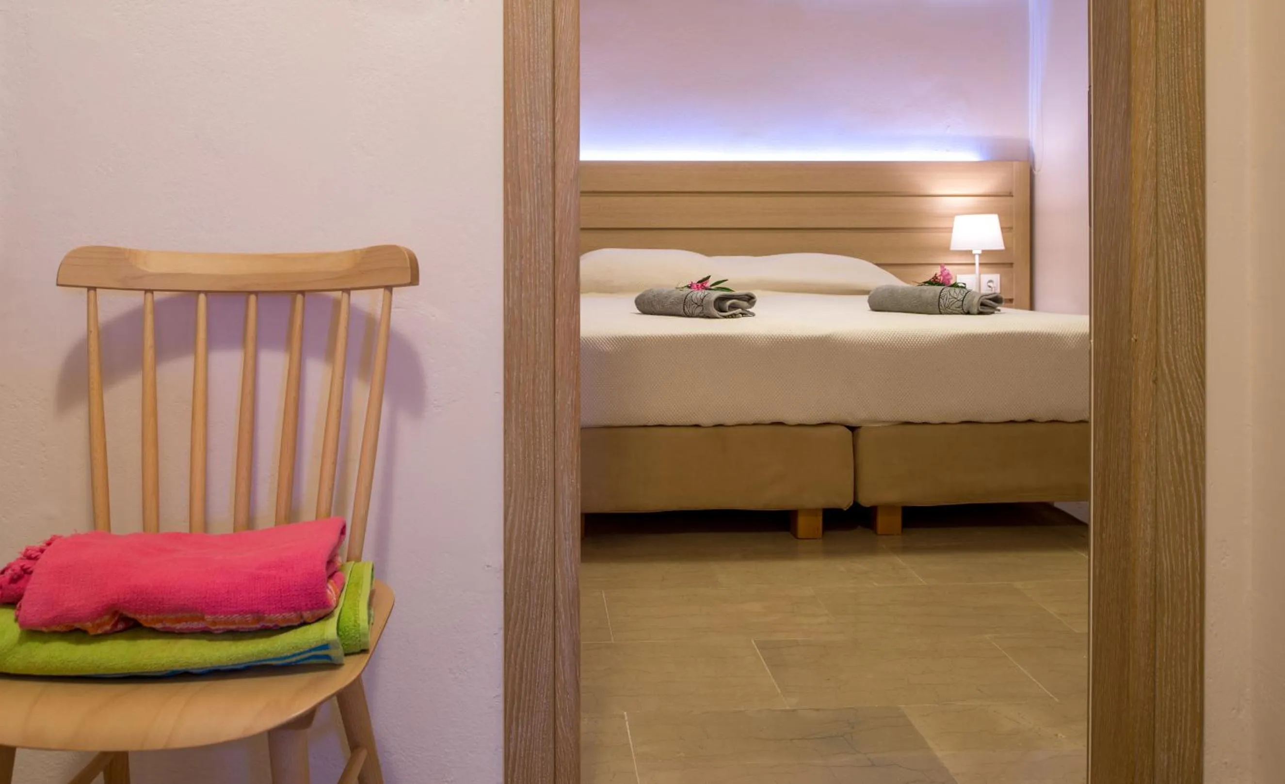 Bedroom, Bed in Krouzeri Beach Apartments