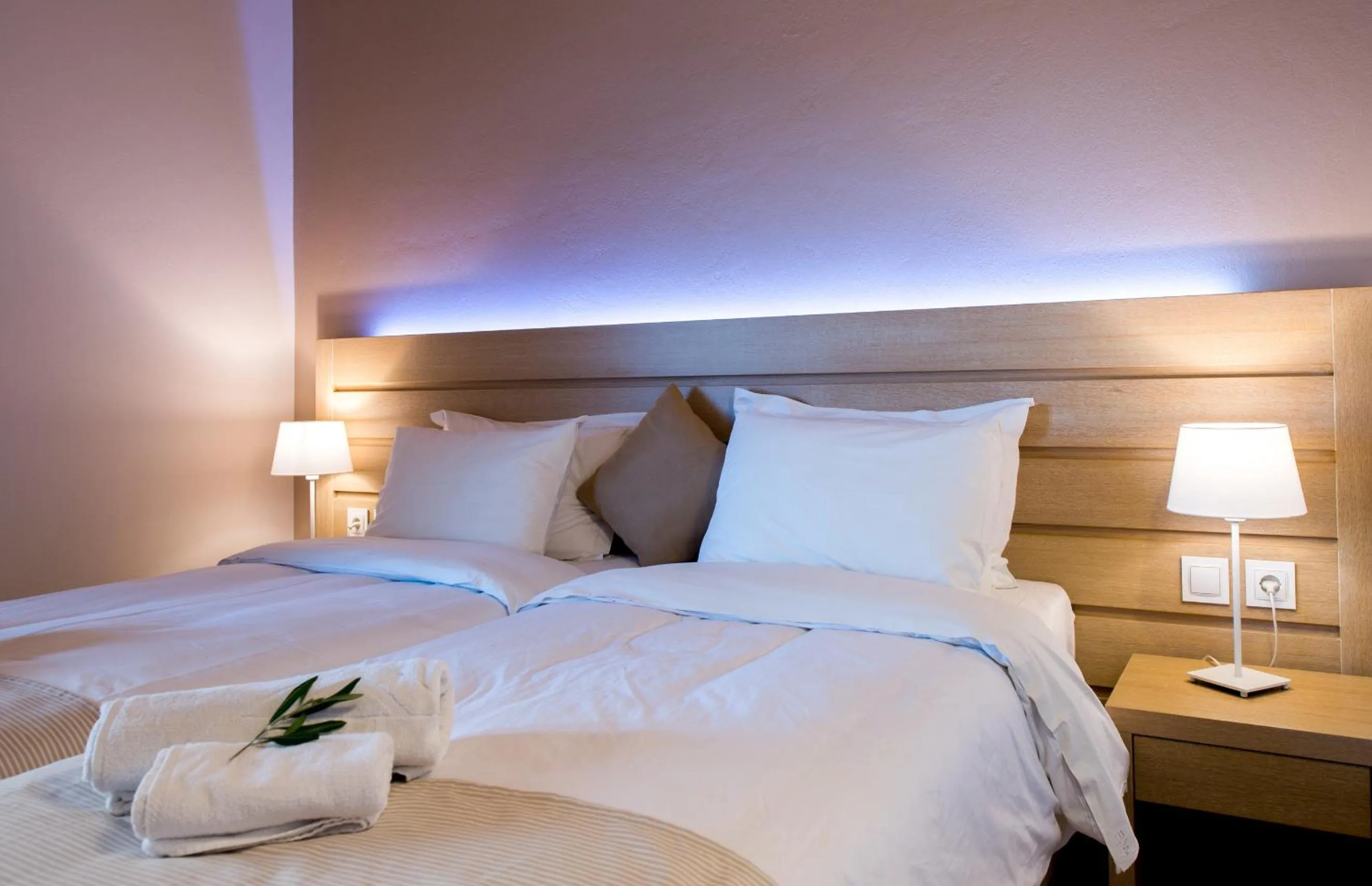 Decorative detail, Bed in Krouzeri Beach Apartments